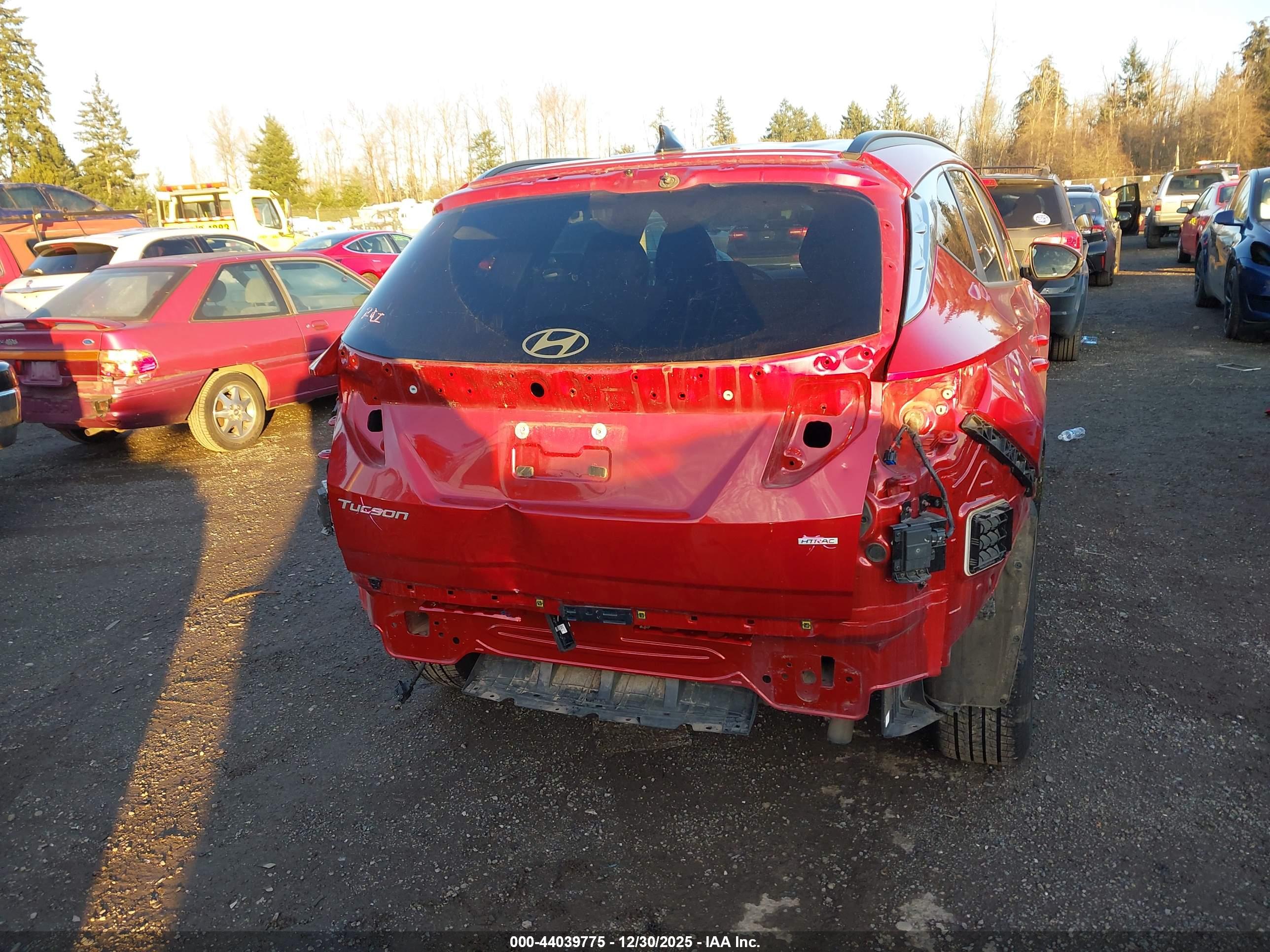 HYUNDAI TUCSON image 4