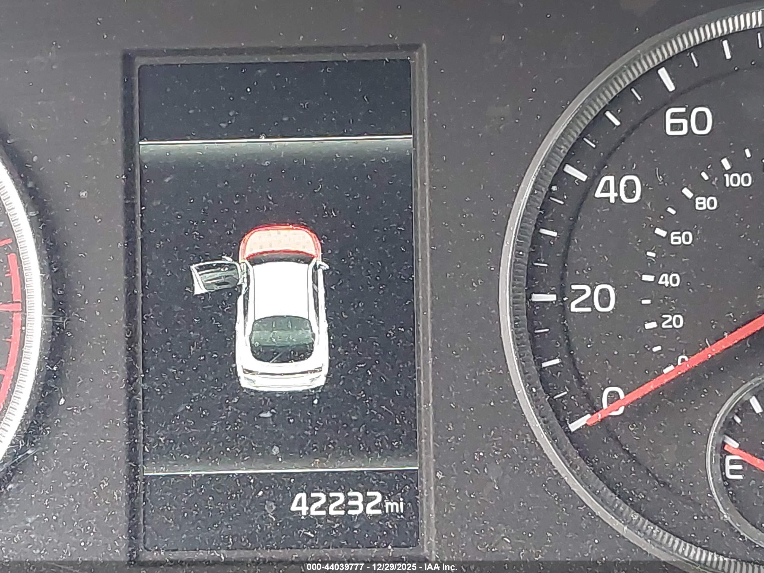 KIA K5 image 7