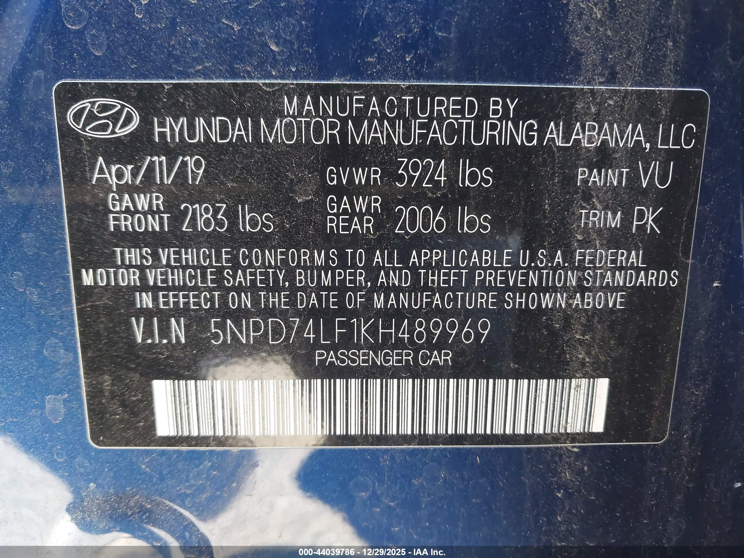 HYUNDAI ELANTRA image 9
