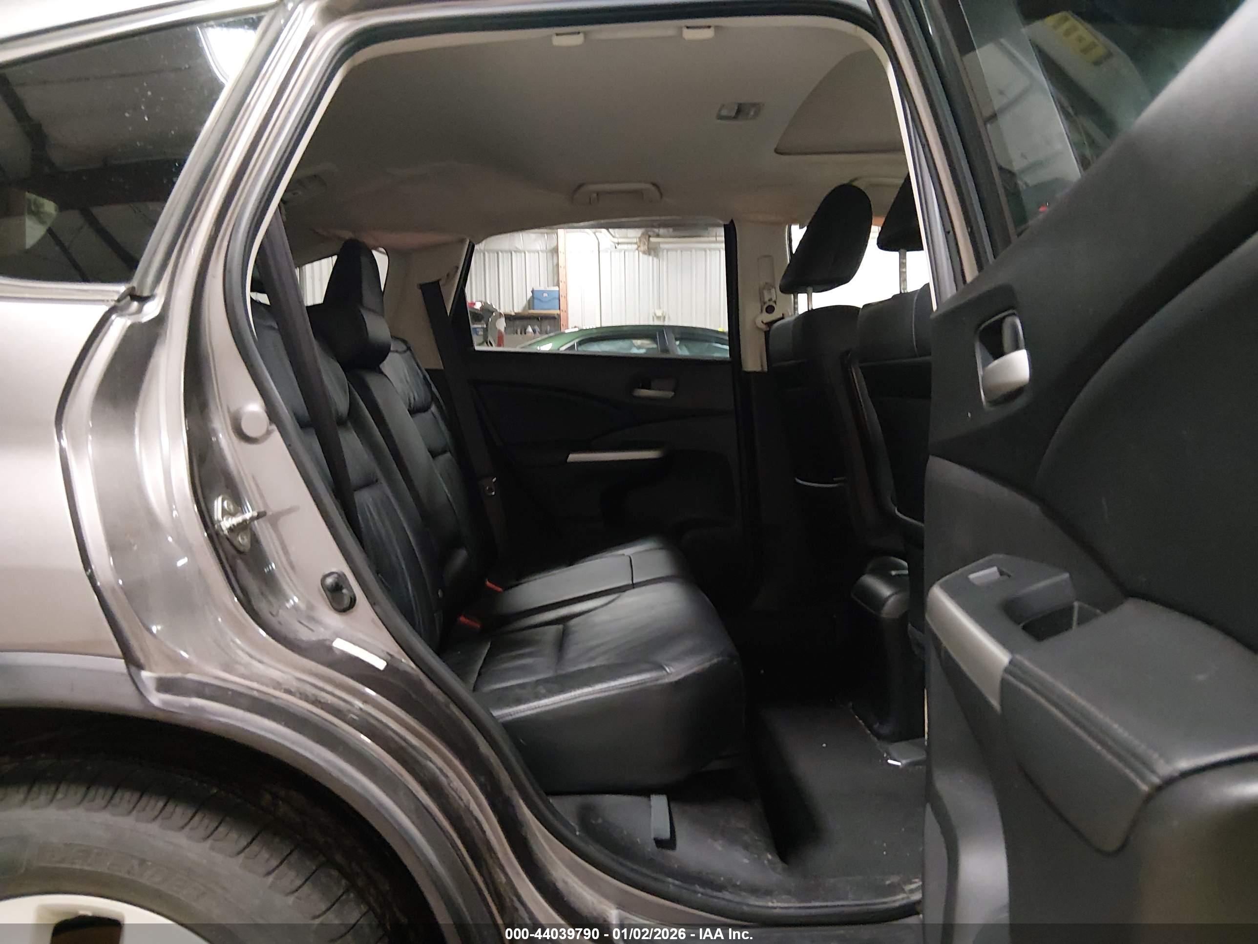 HONDA CR-V image 8