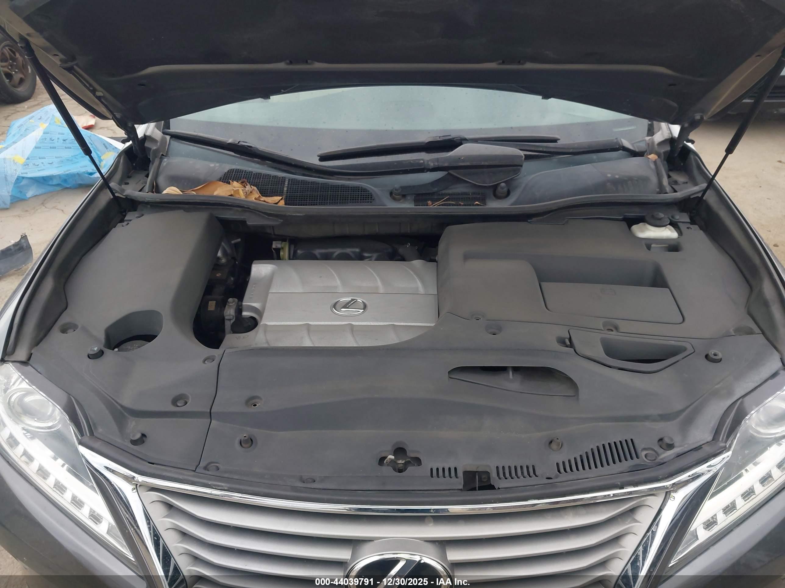 LEXUS RX image 10