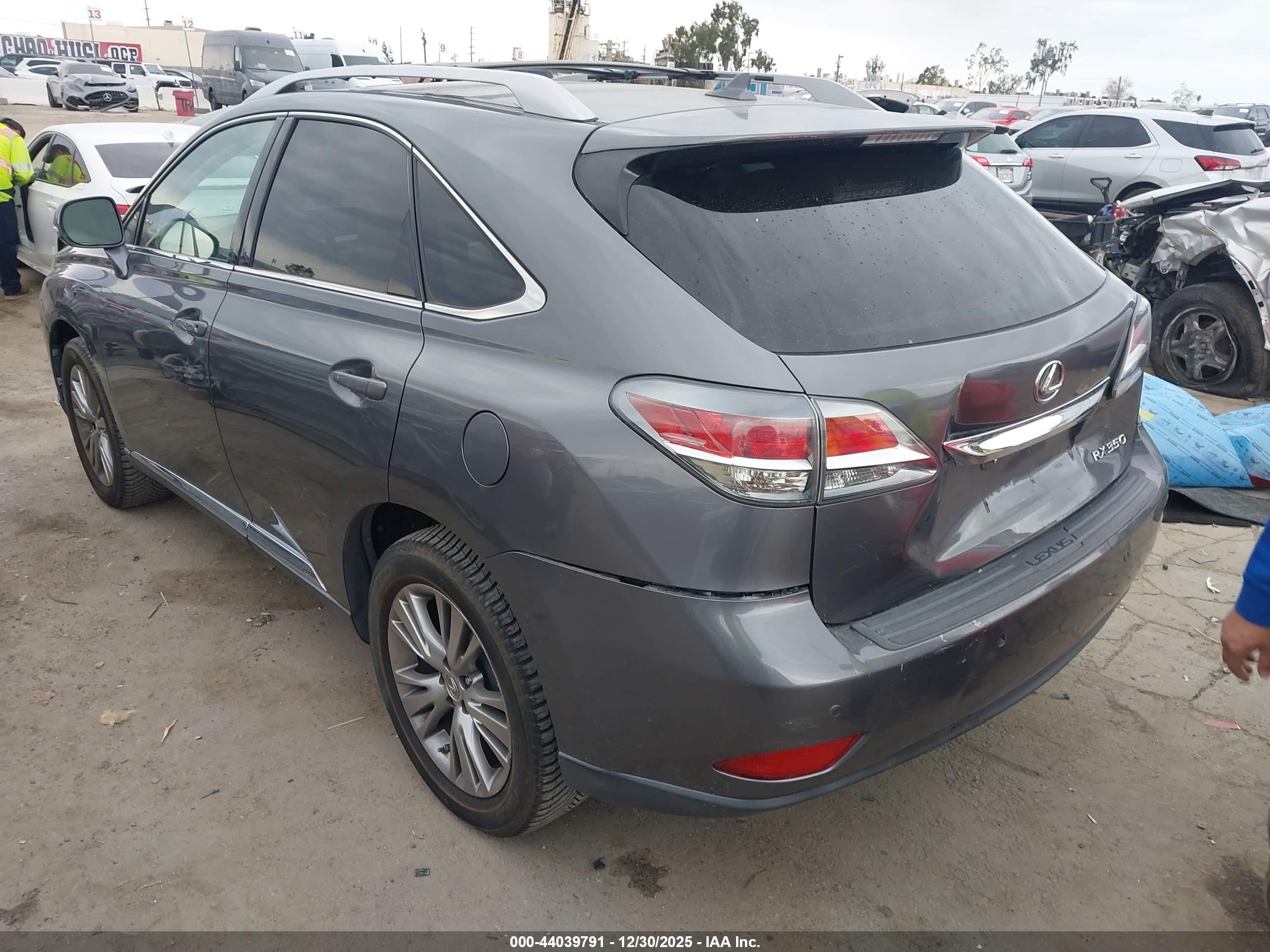 LEXUS RX image 3