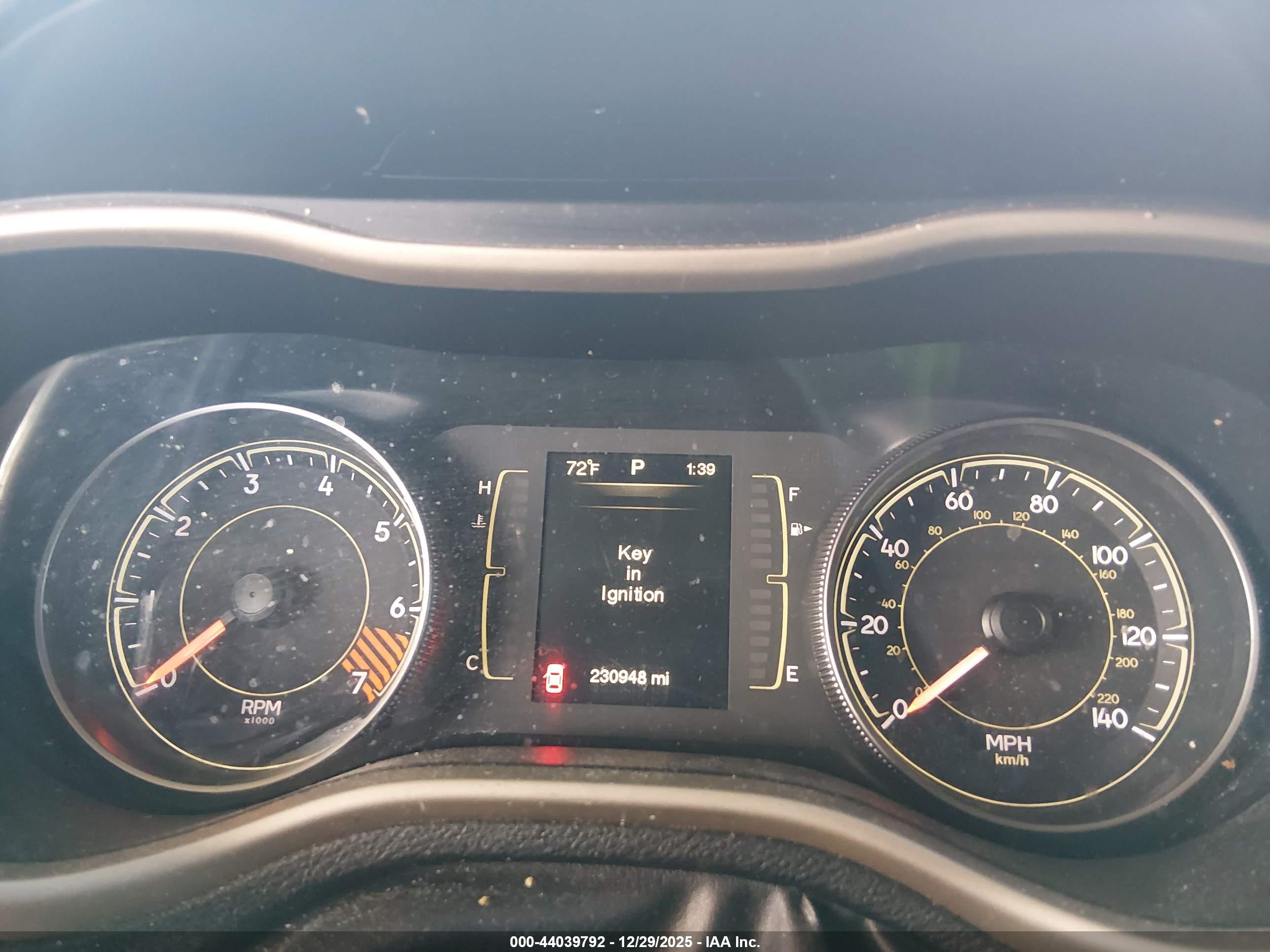JEEP CHEROKEE image 7