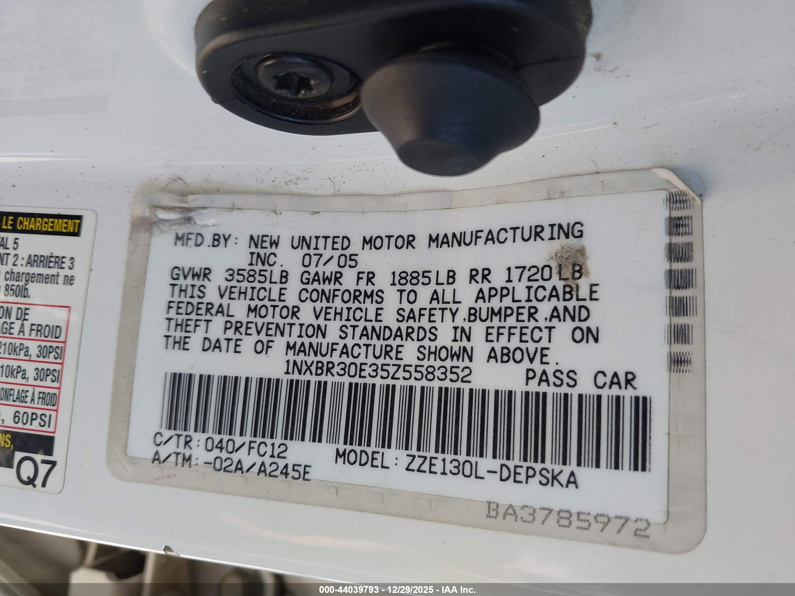TOYOTA COROLLA image 9