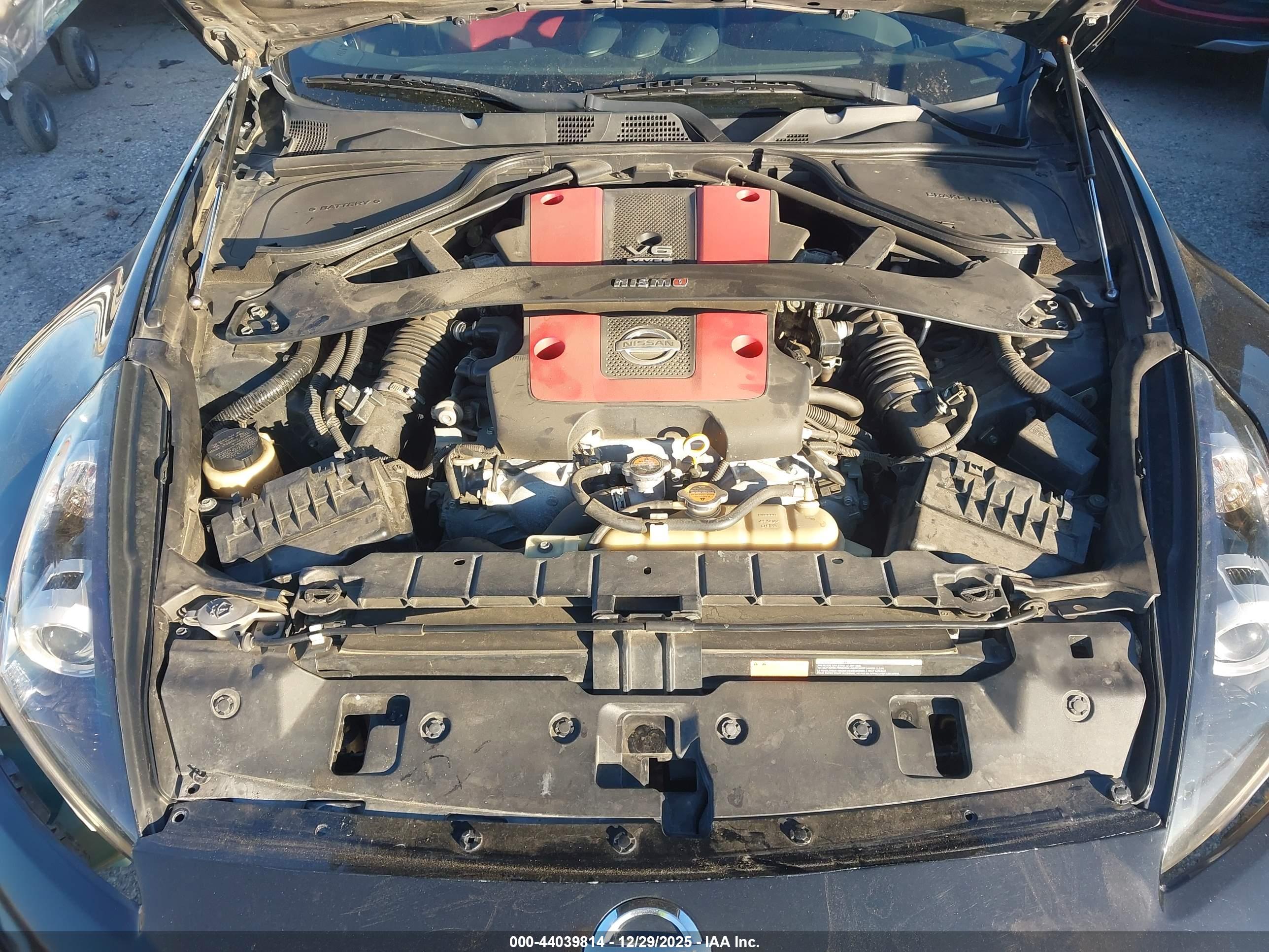 NISSAN 370Z image 10