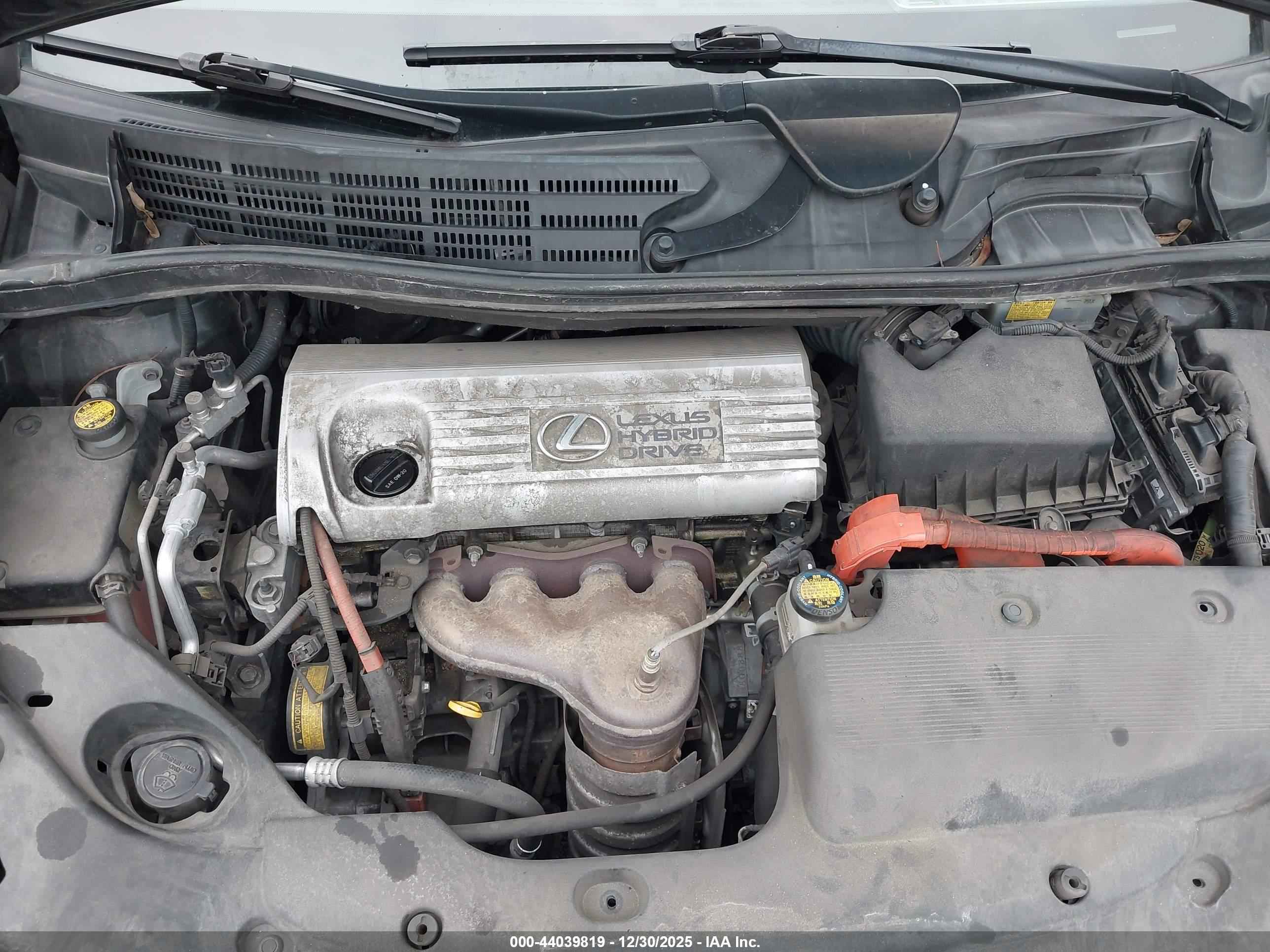 LEXUS HS image 10