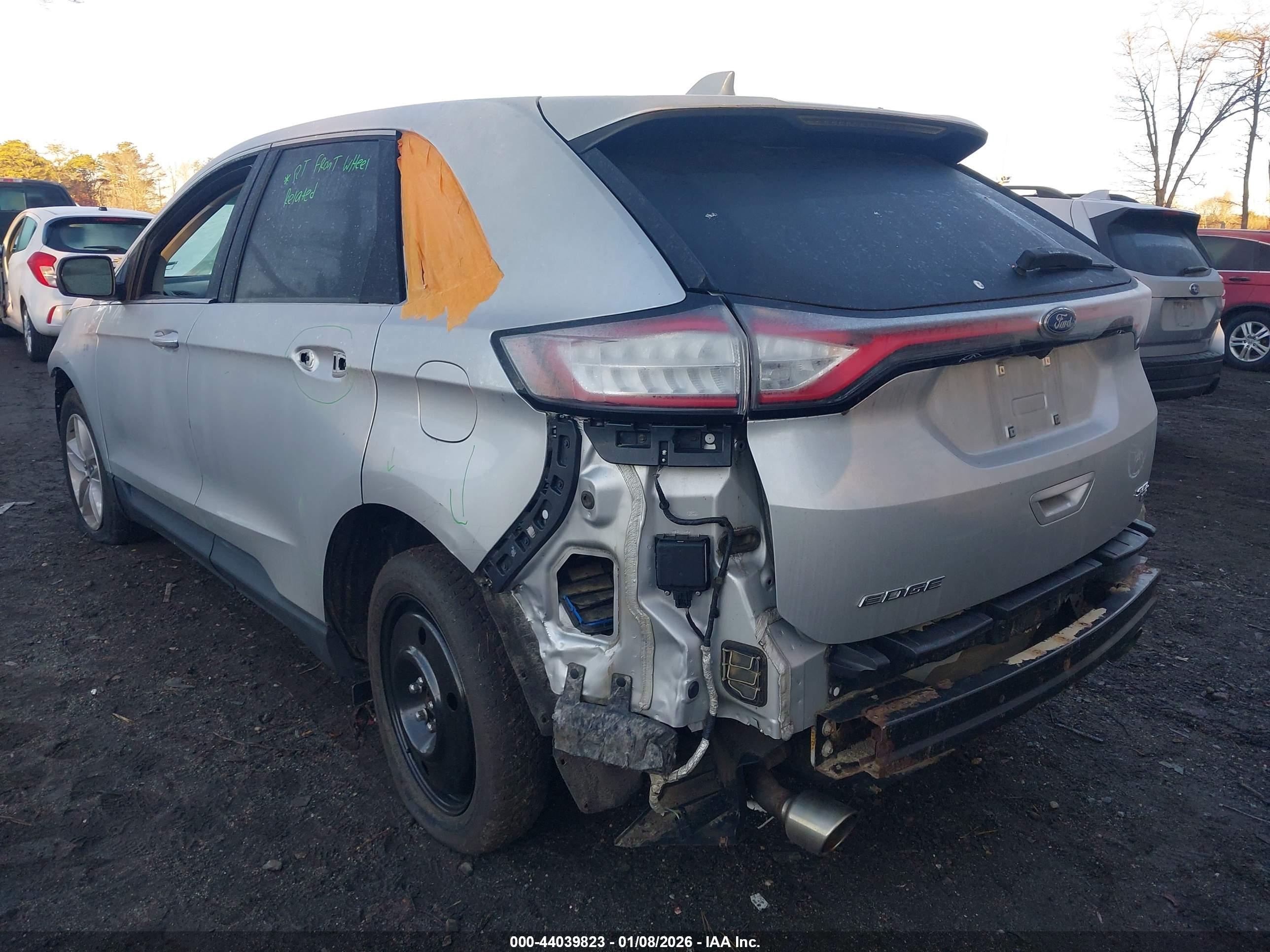 FORD EDGE image 6
