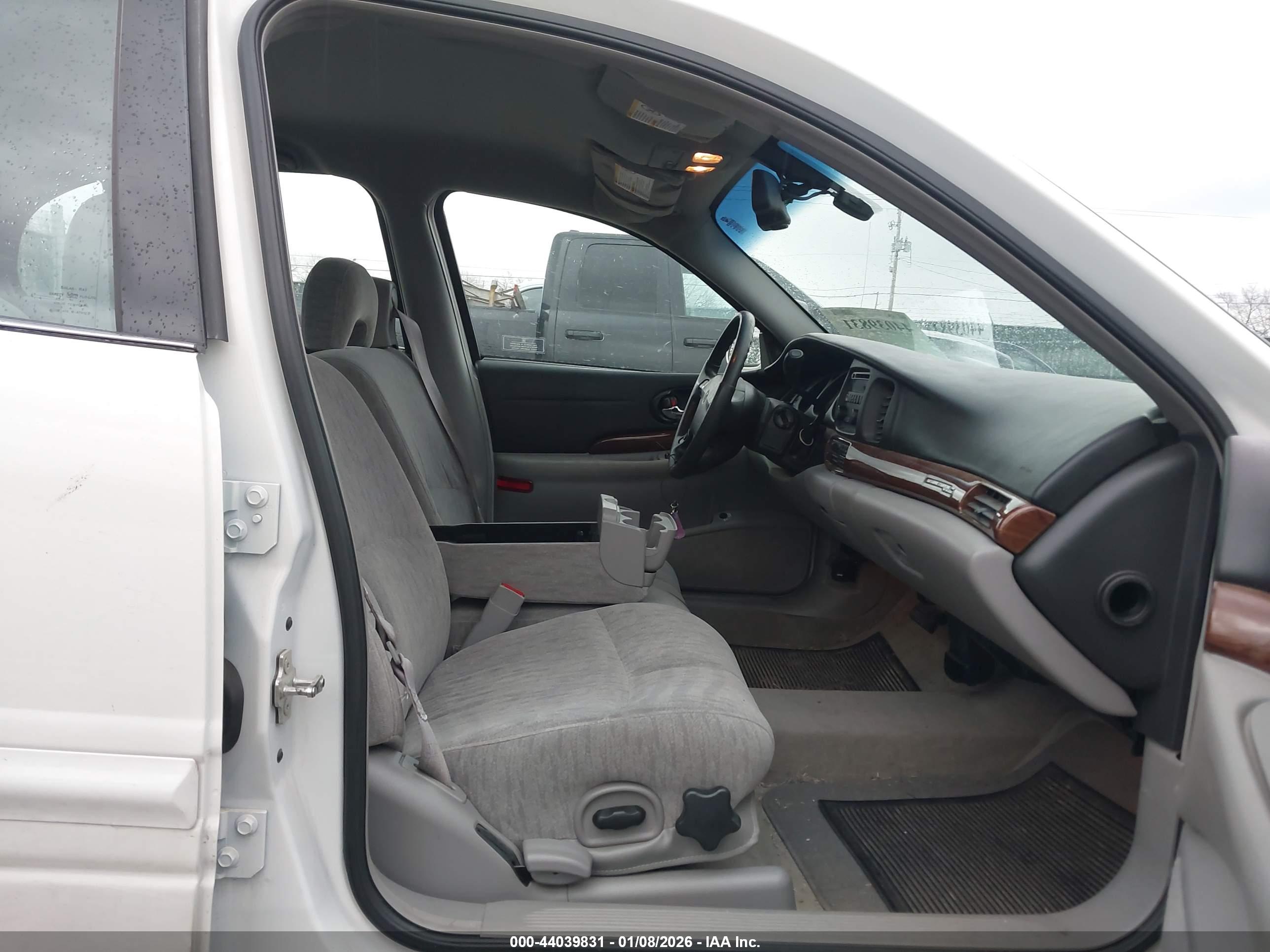 BUICK LESABRE image 5