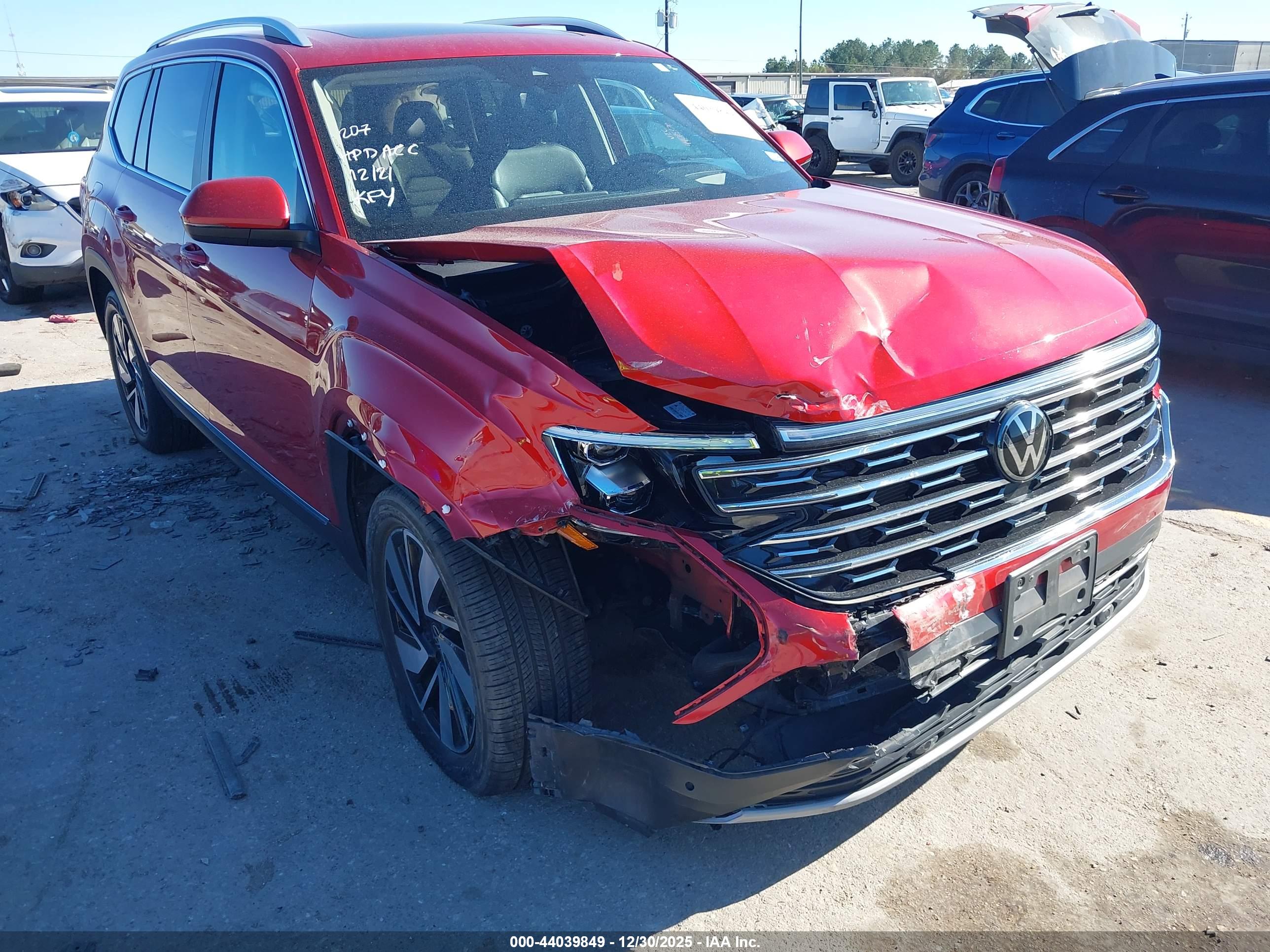 VOLKSWAGEN ATLAS image 6