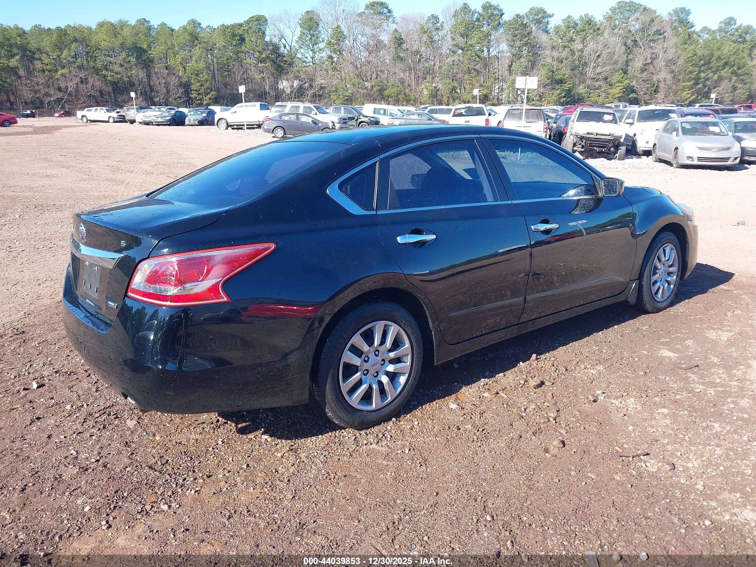 NISSAN ALTIMA image 4