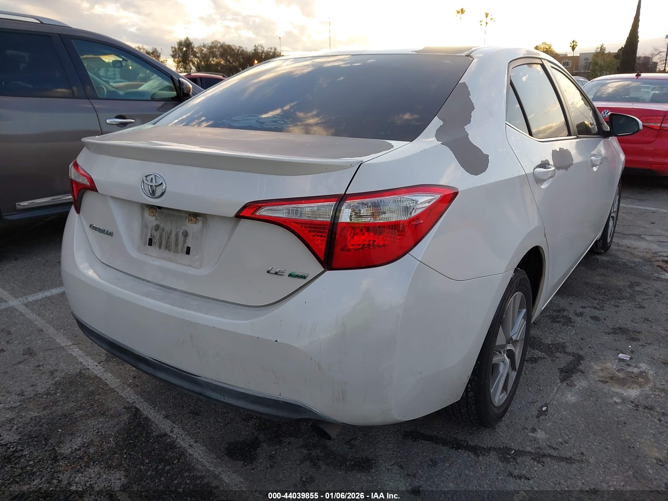 TOYOTA COROLLA image 4