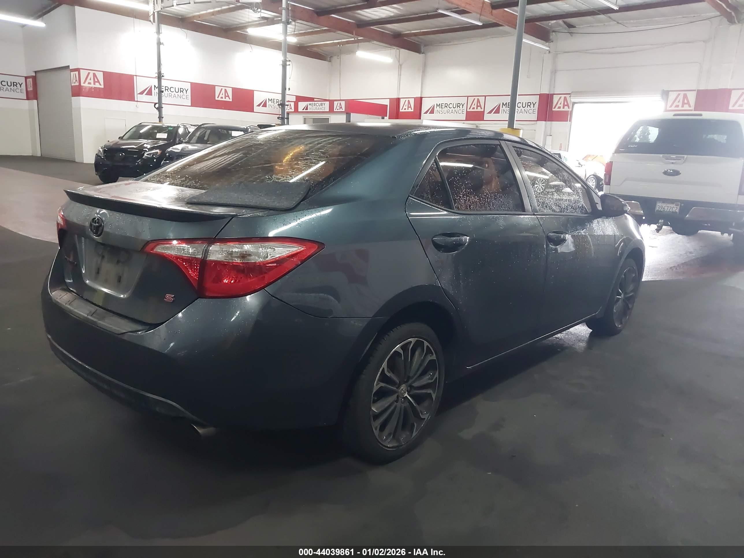 TOYOTA COROLLA image 4
