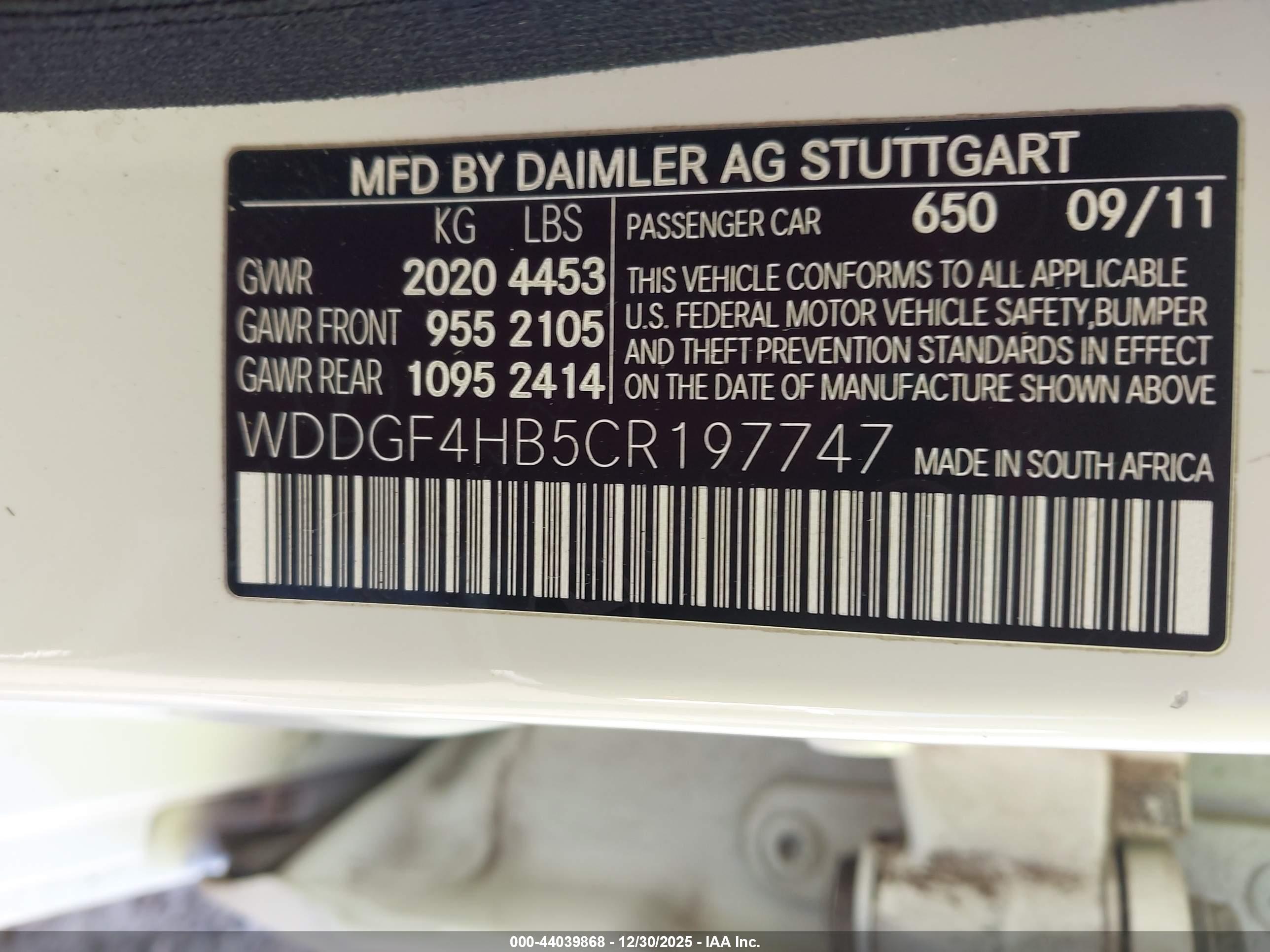 MERCEDES-BENZ C image 9