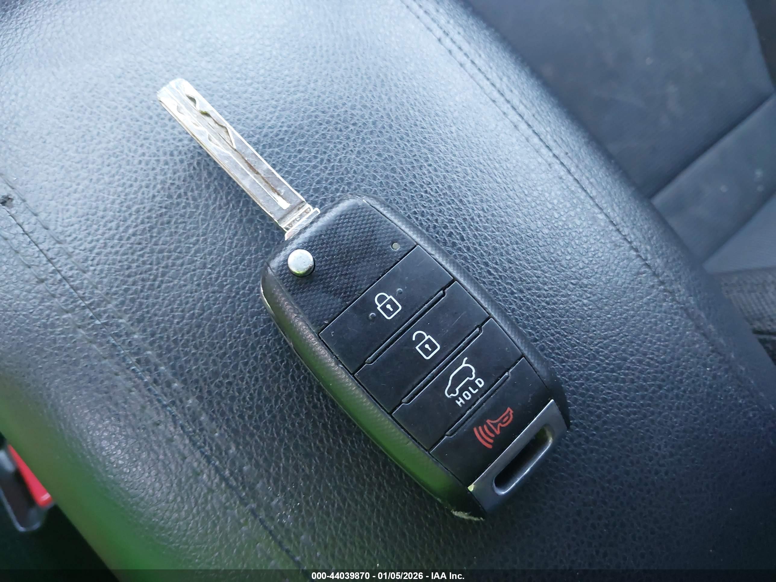 KIA SPORTAGE image 11
