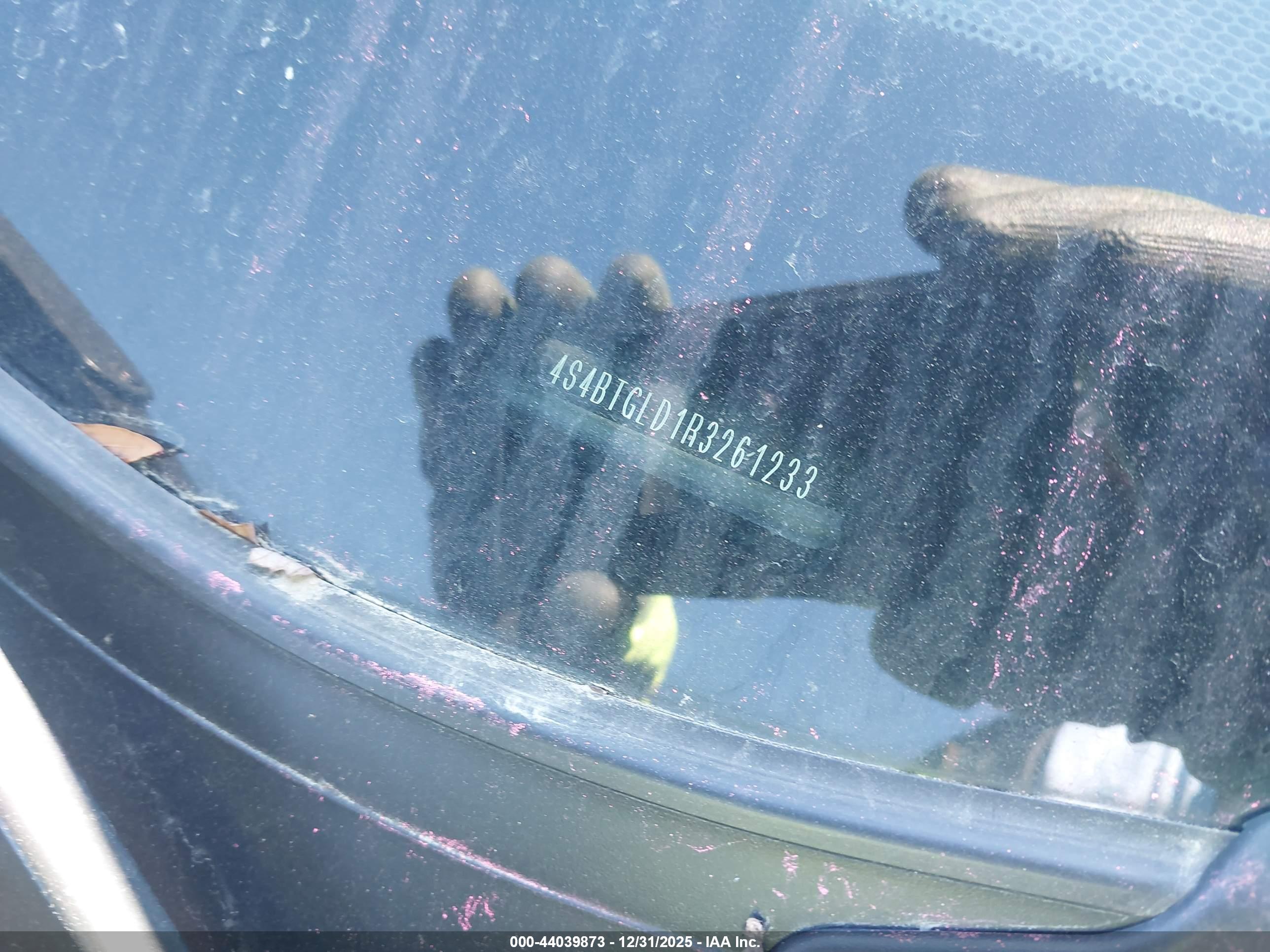 SUBARU OUTBACK image 9