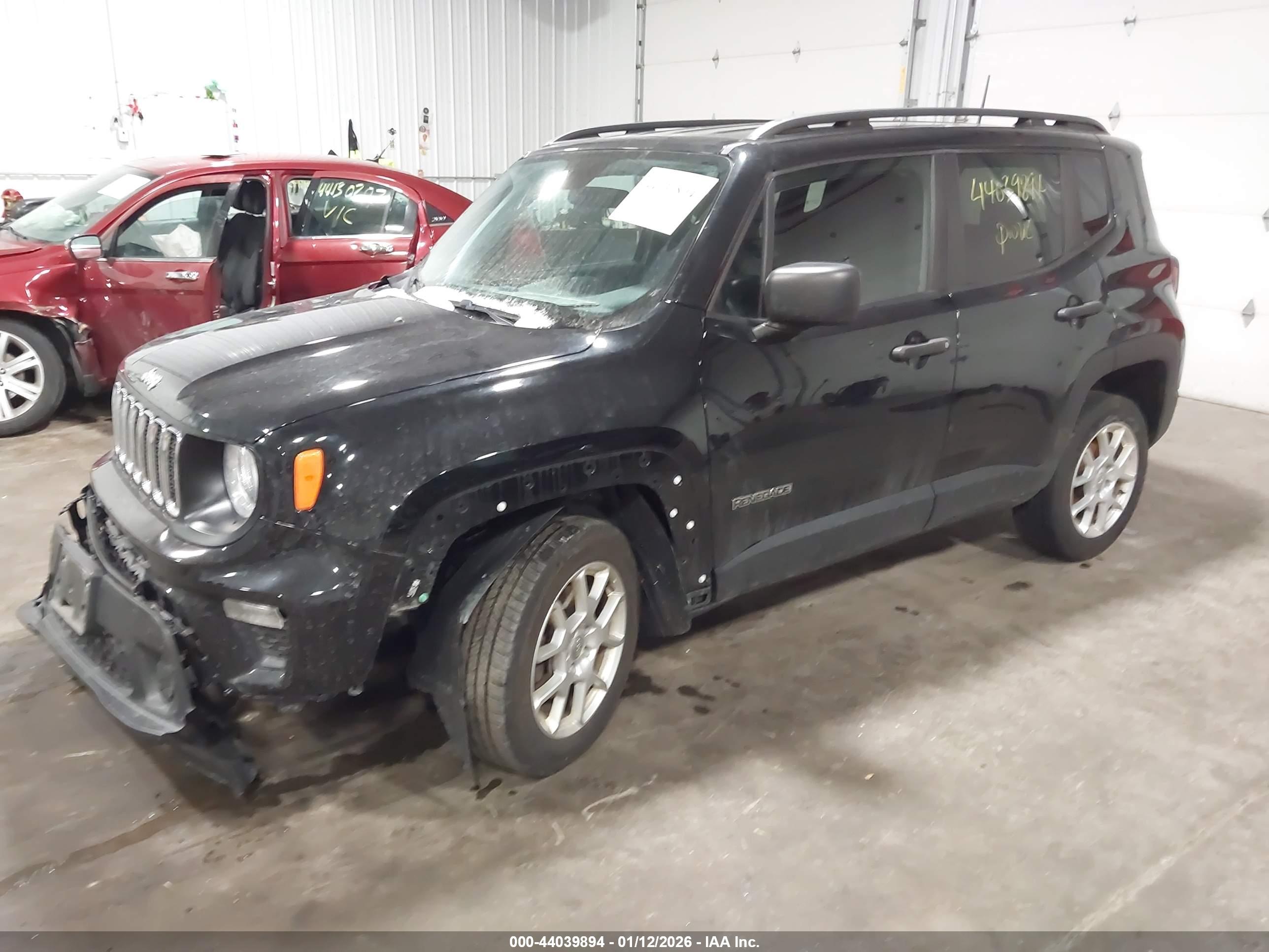 JEEP RENEGADE image 2