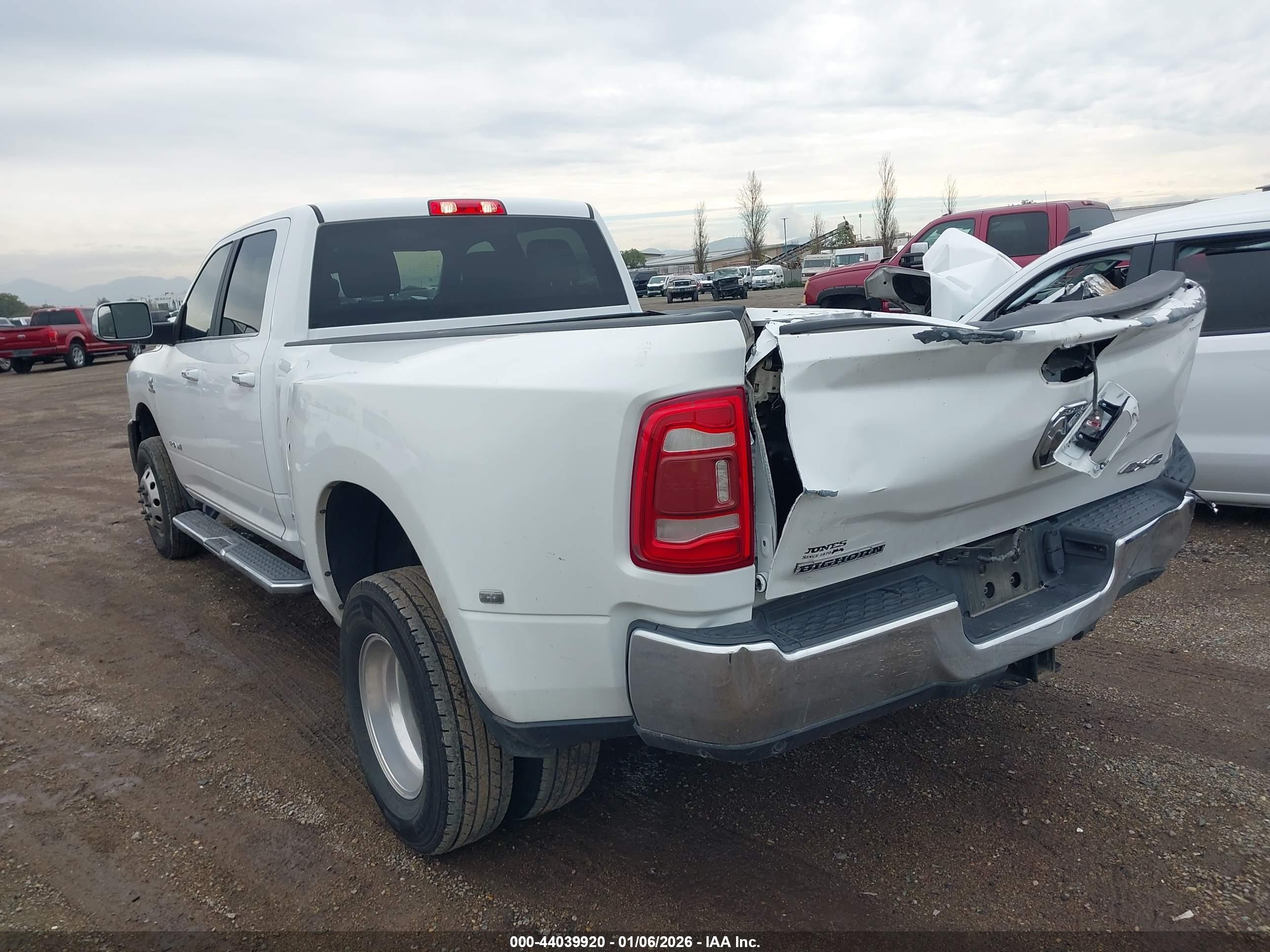 RAM 3500 image 3