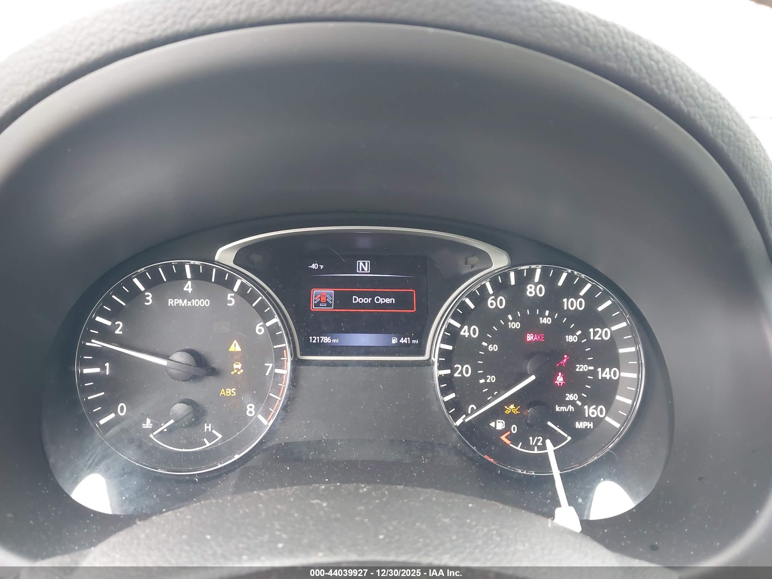 NISSAN ALTIMA image 7
