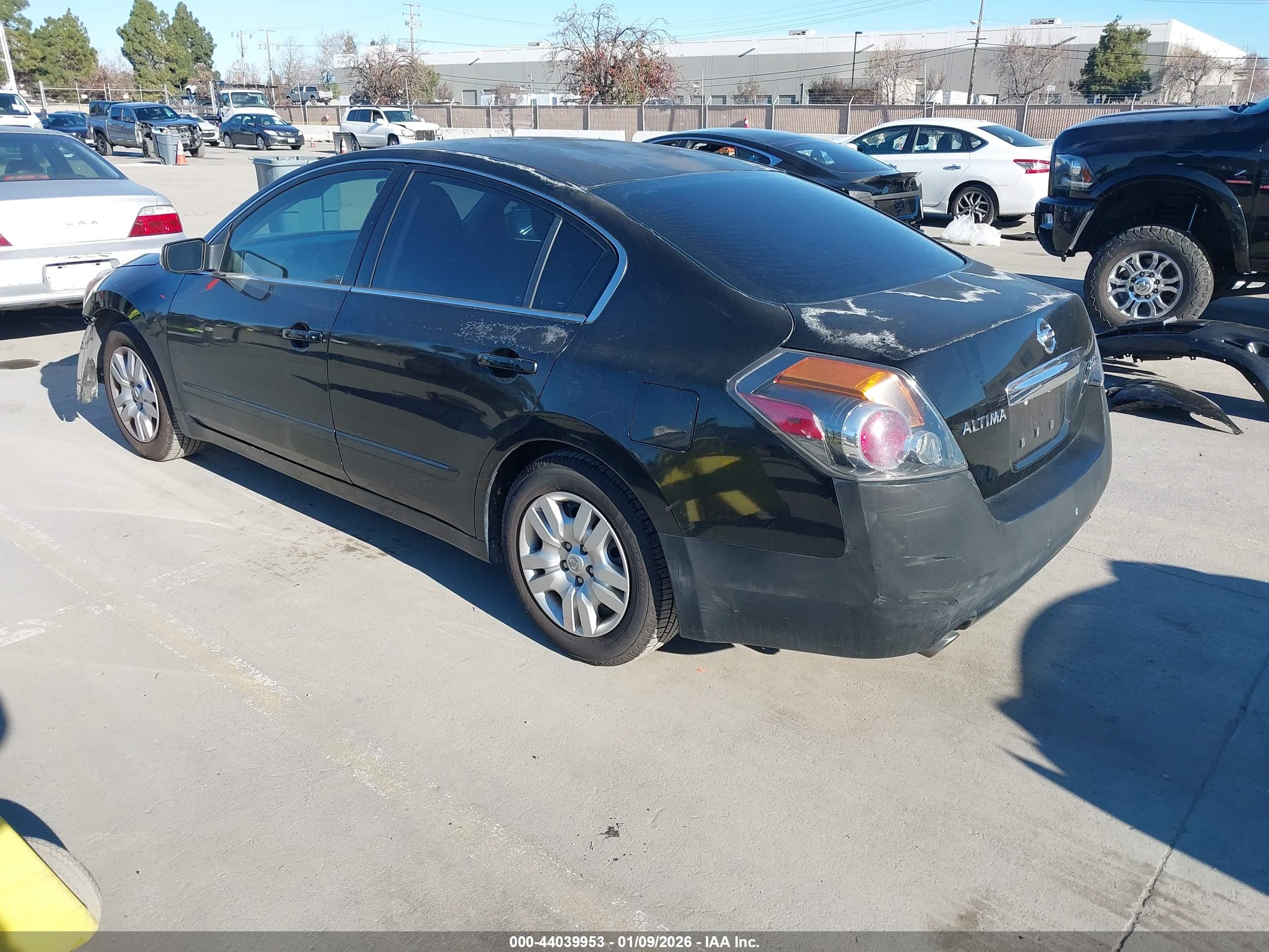 NISSAN ALTIMA image 3