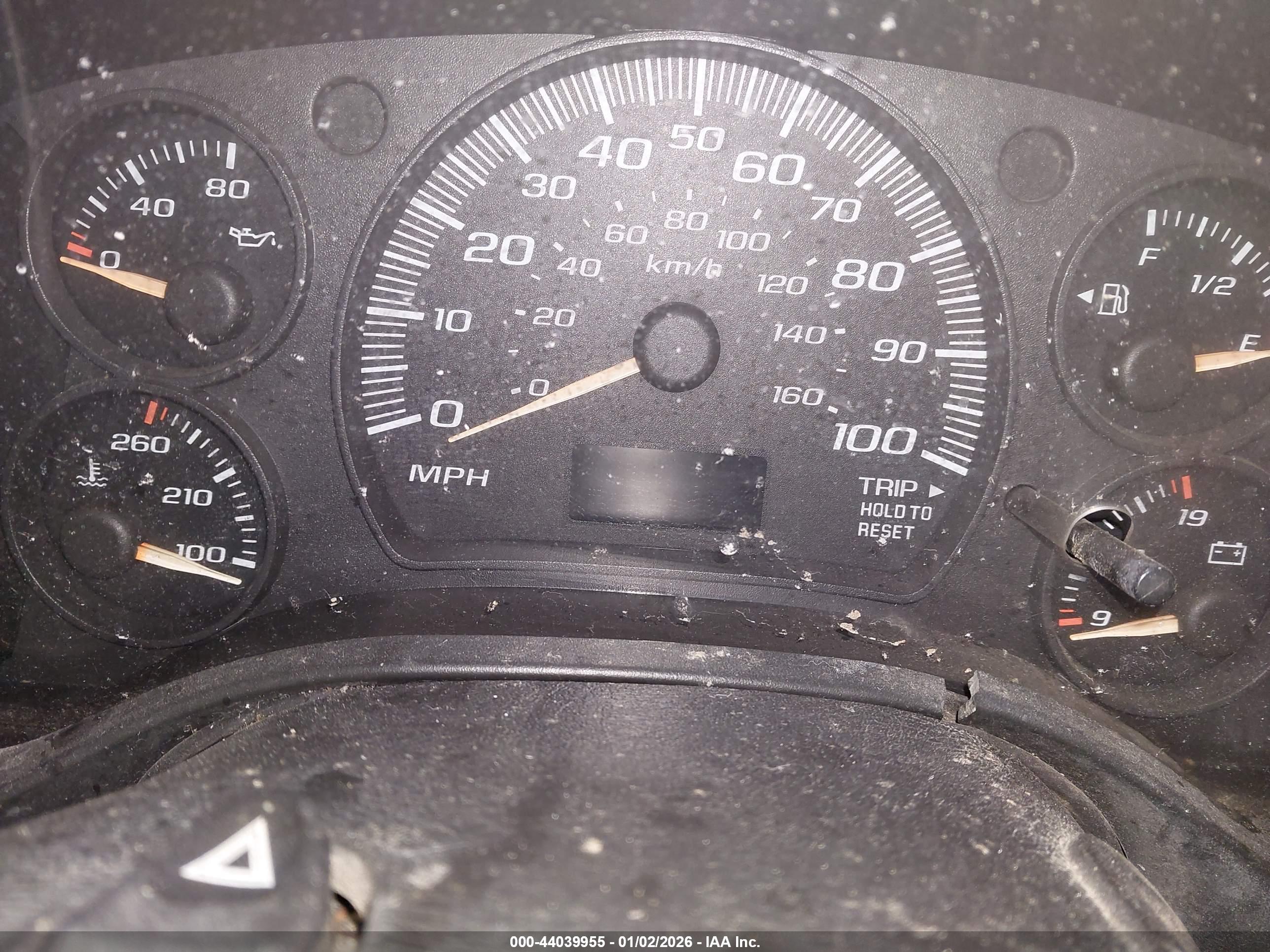 CHEVROLET EXPRESS image 7