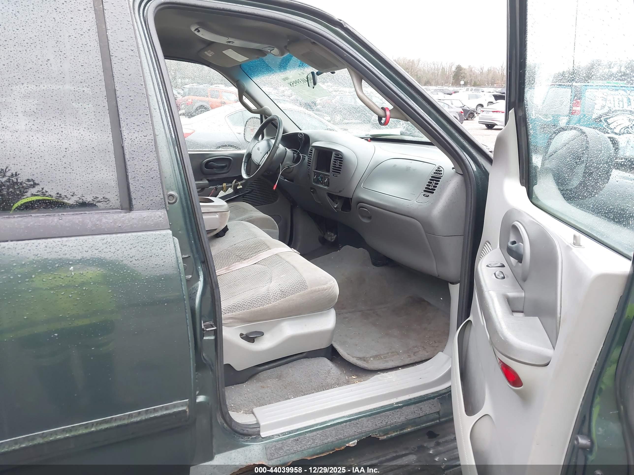 FORD F-150 image 5