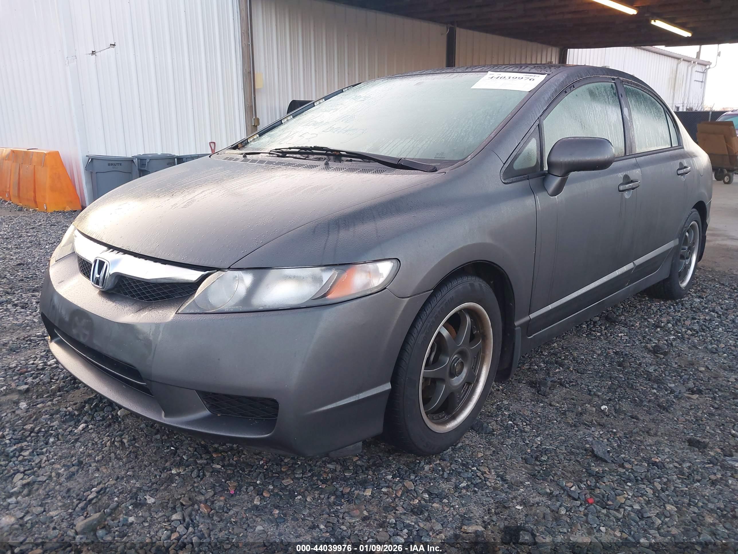 HONDA CIVIC image 2