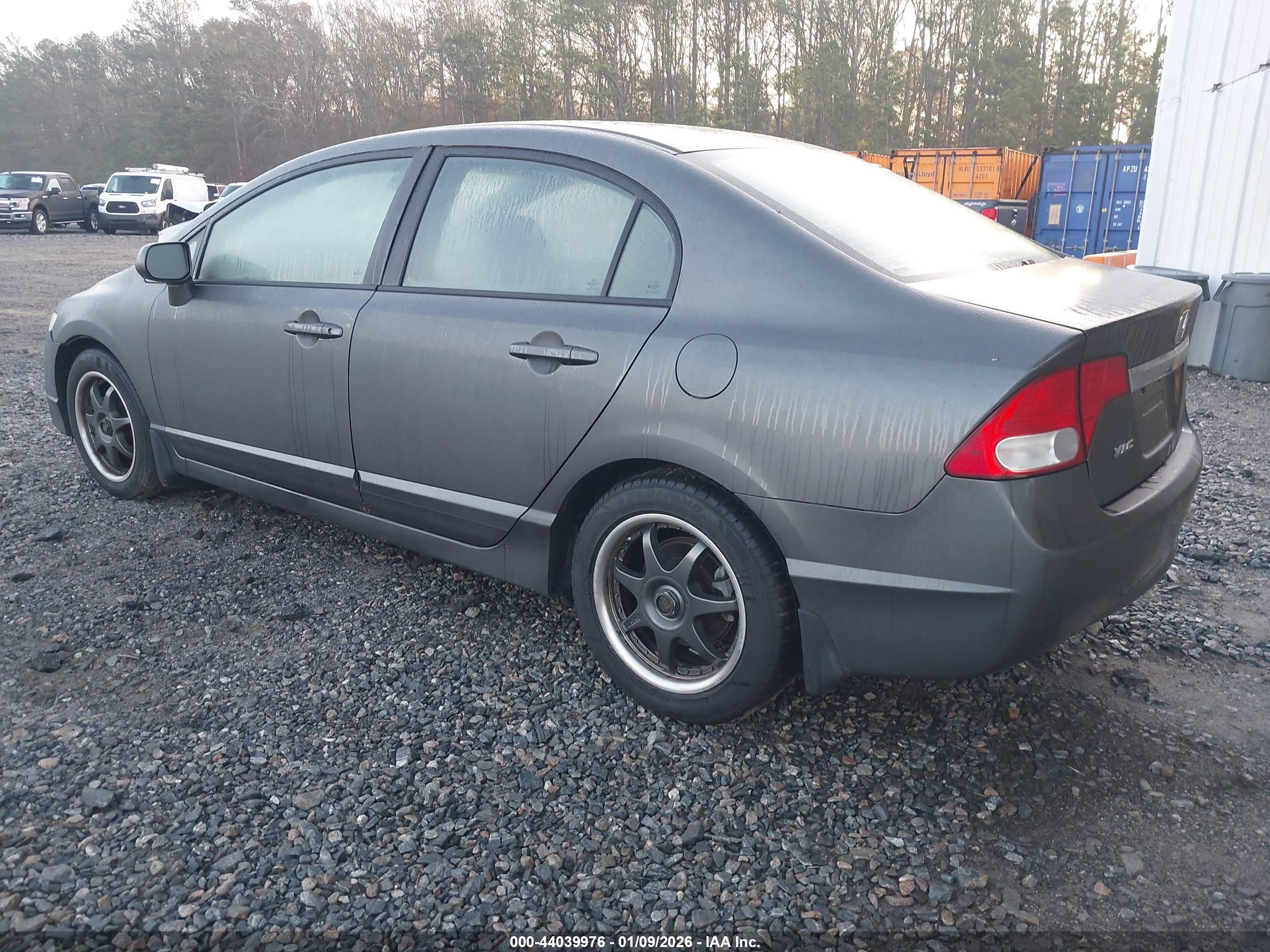 HONDA CIVIC image 3