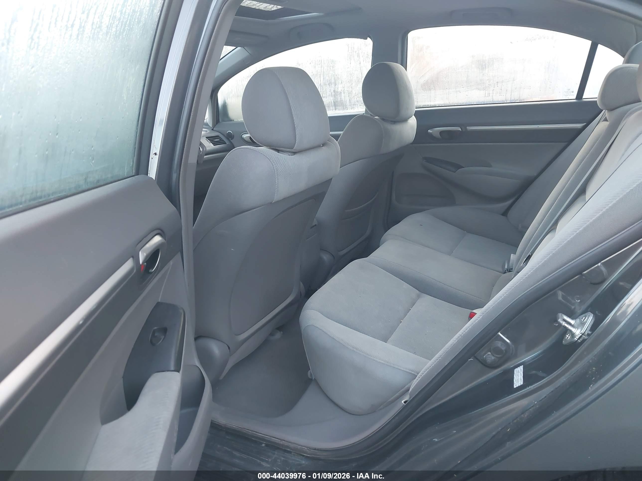 HONDA CIVIC image 8