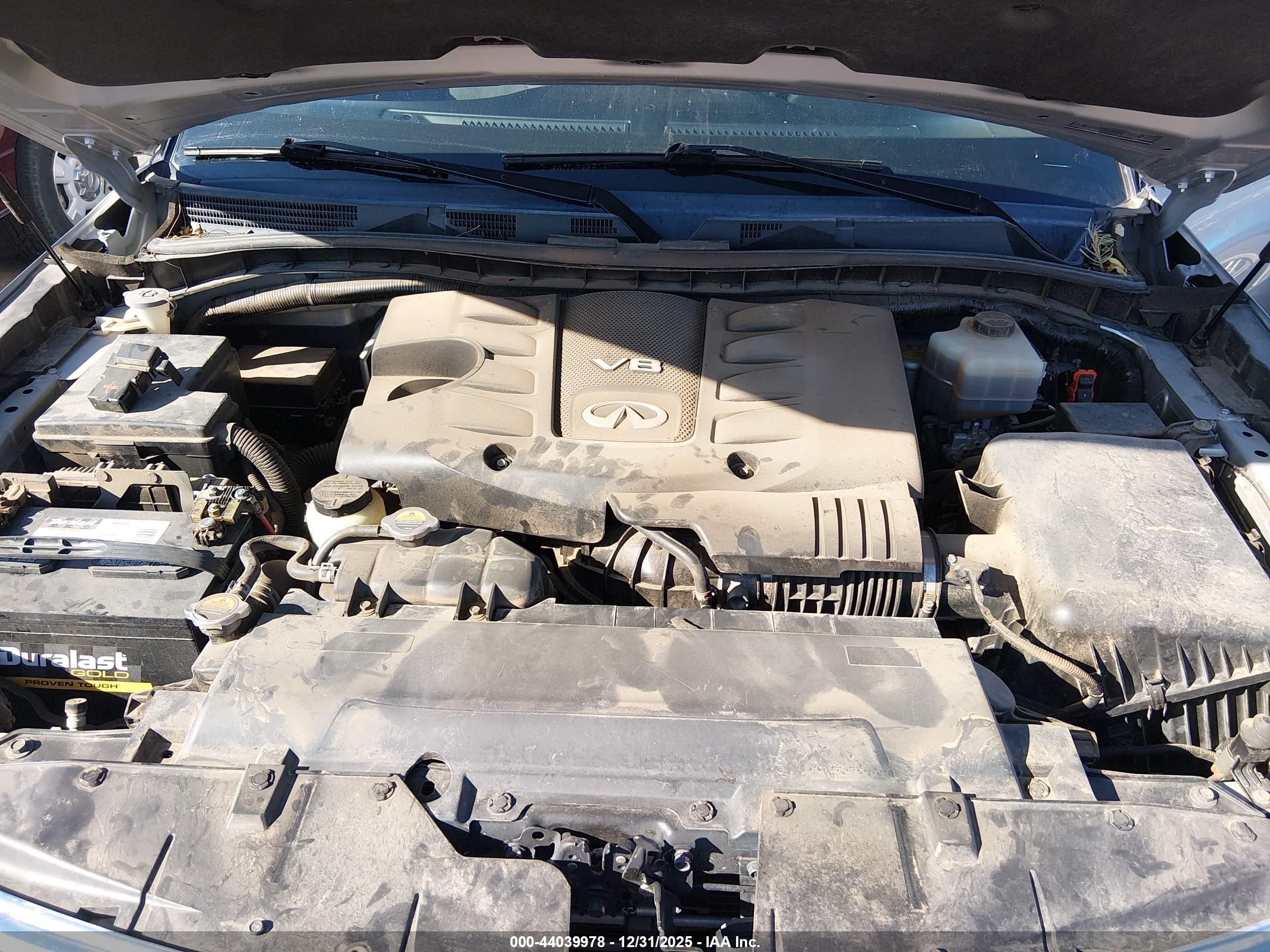 INFINITI QX80 image 10