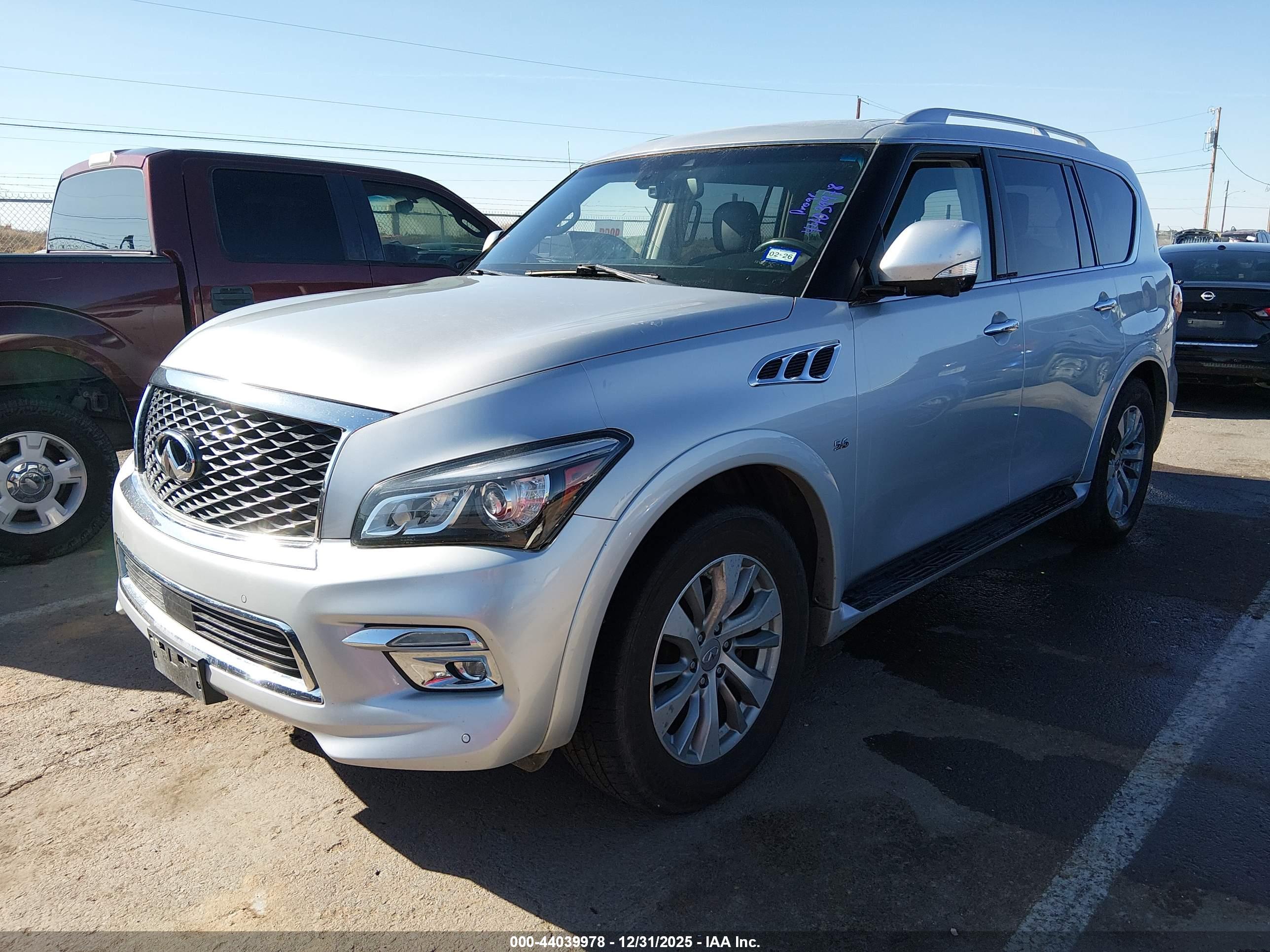 INFINITI QX80 image 2