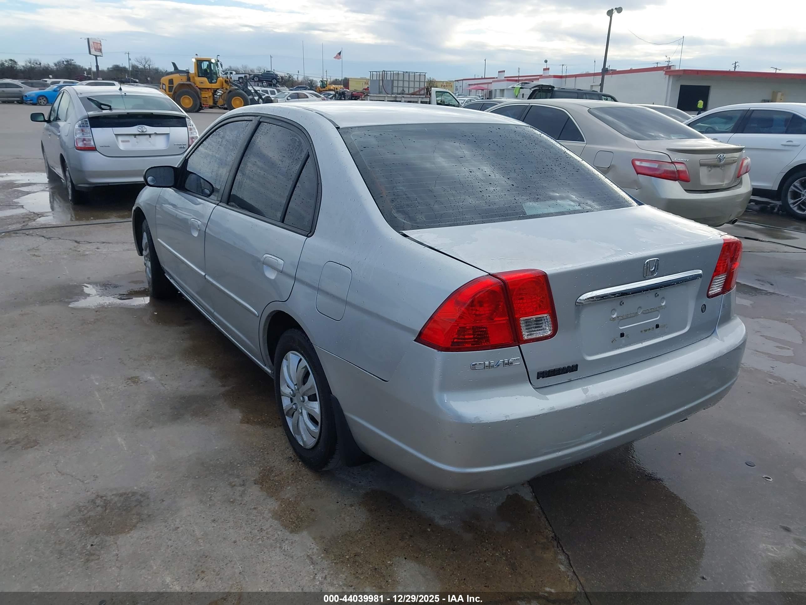 HONDA CIVIC image 3