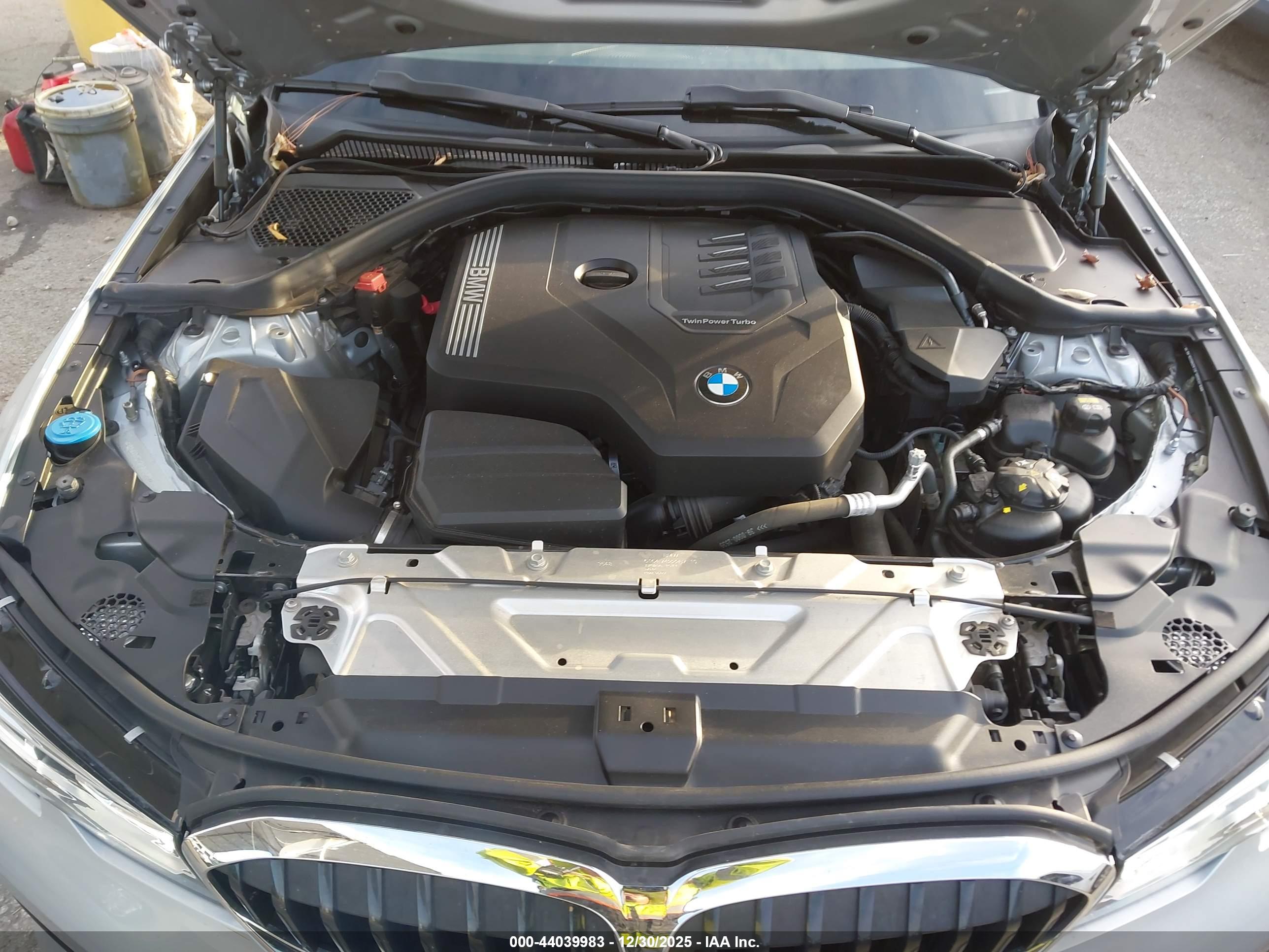 BMW 330I image 10
