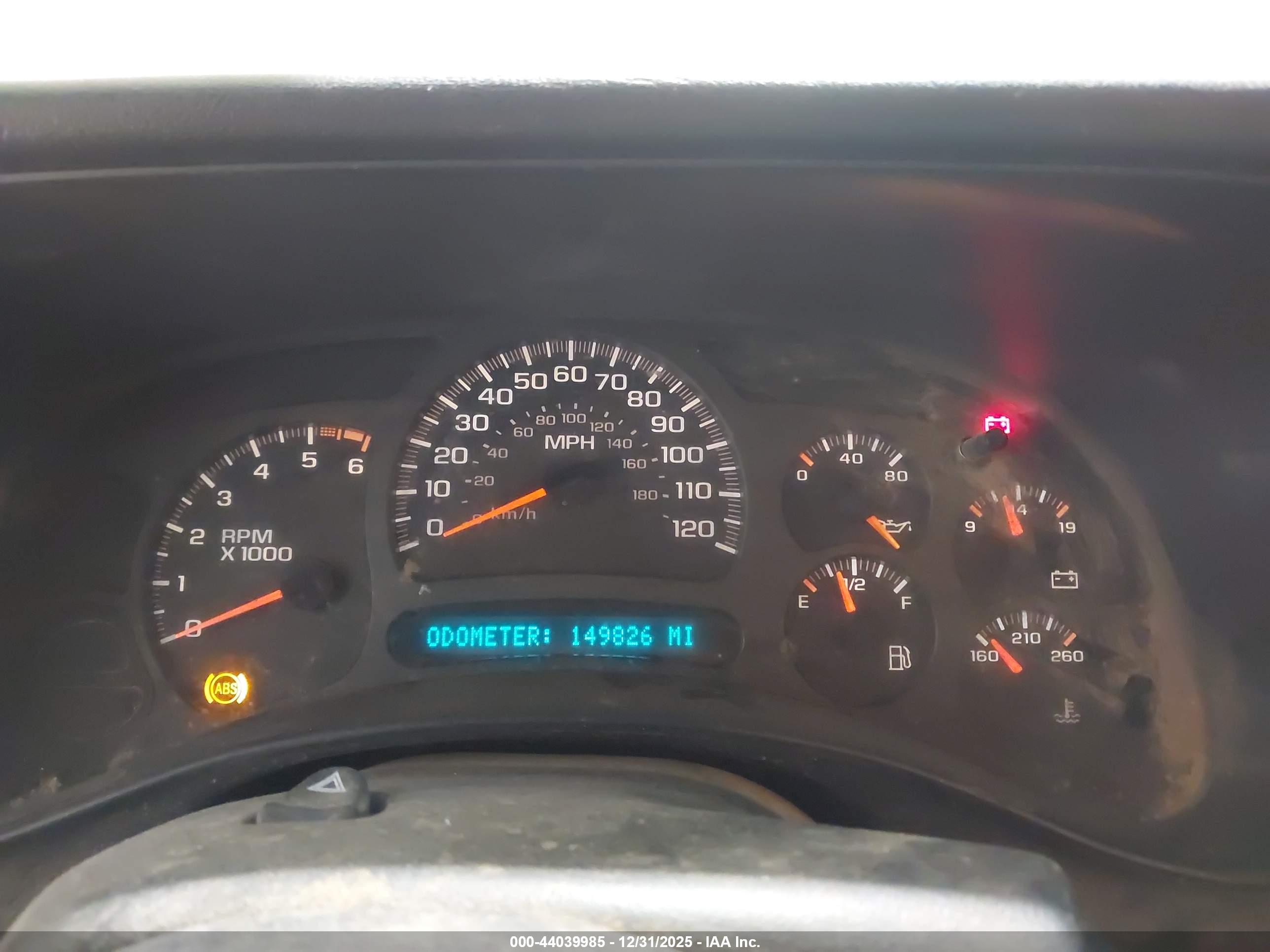 CHEVROLET SILVERADO image 7