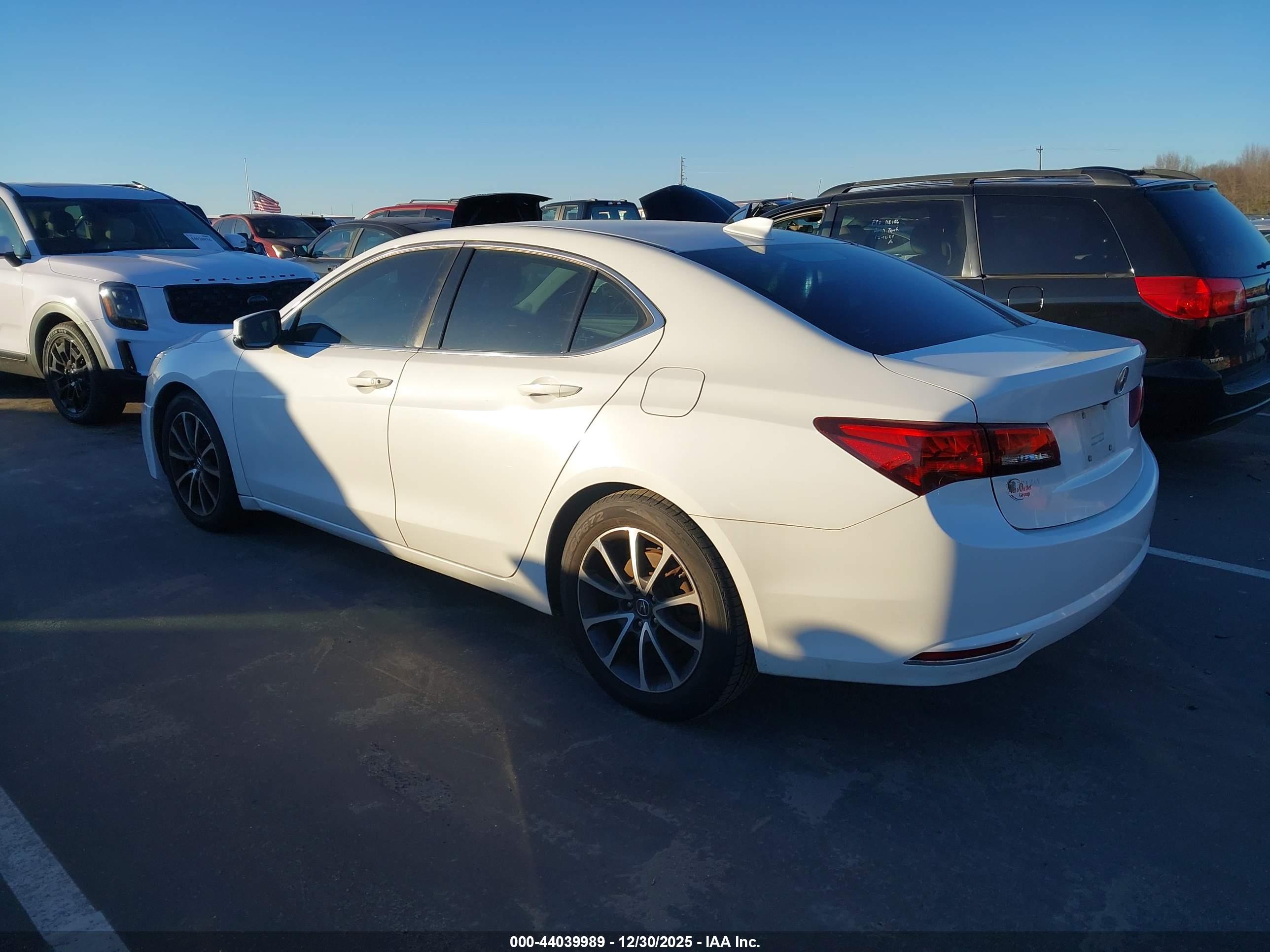 ACURA TLX image 3