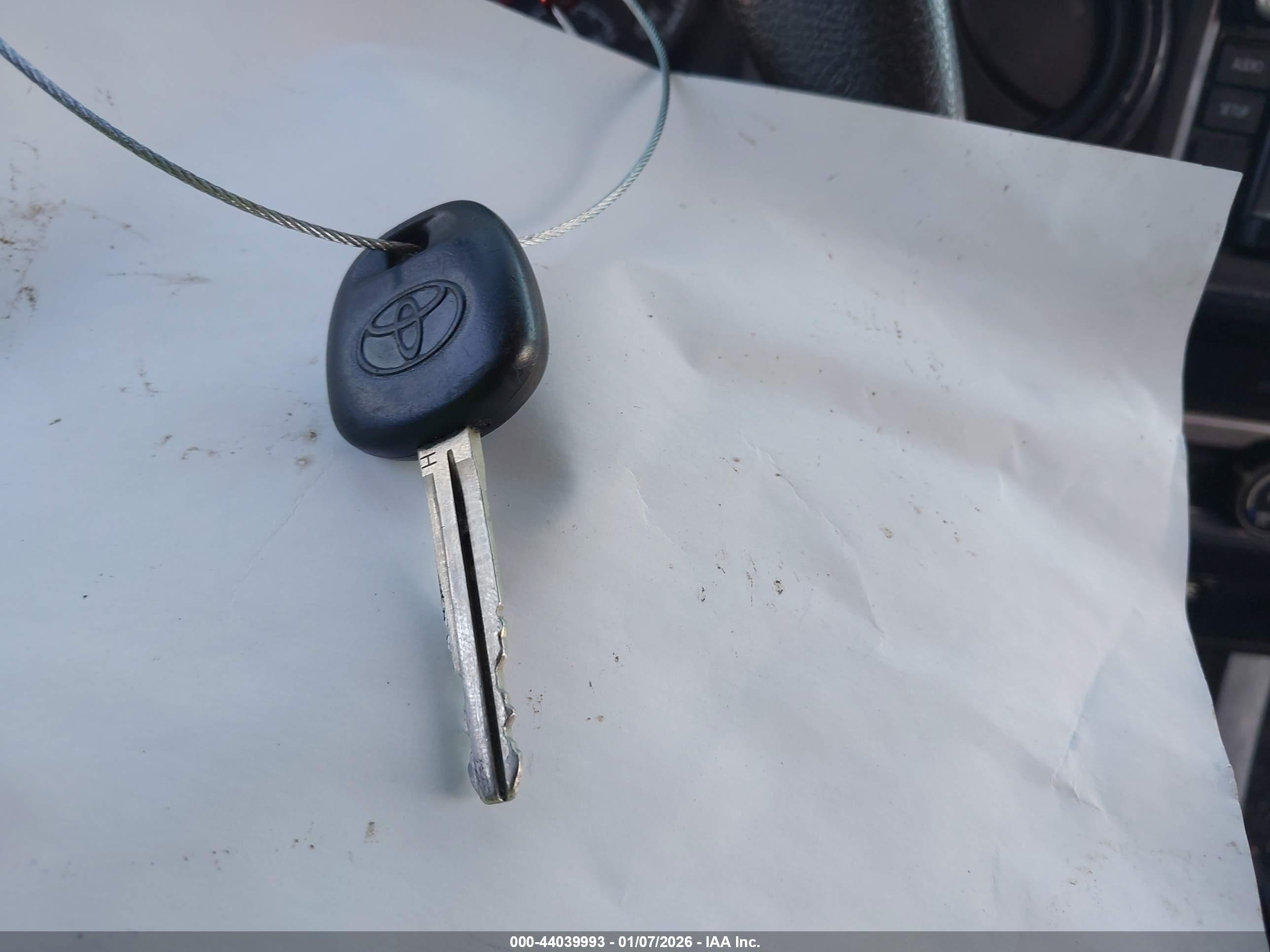 TOYOTA TACOMA image 11