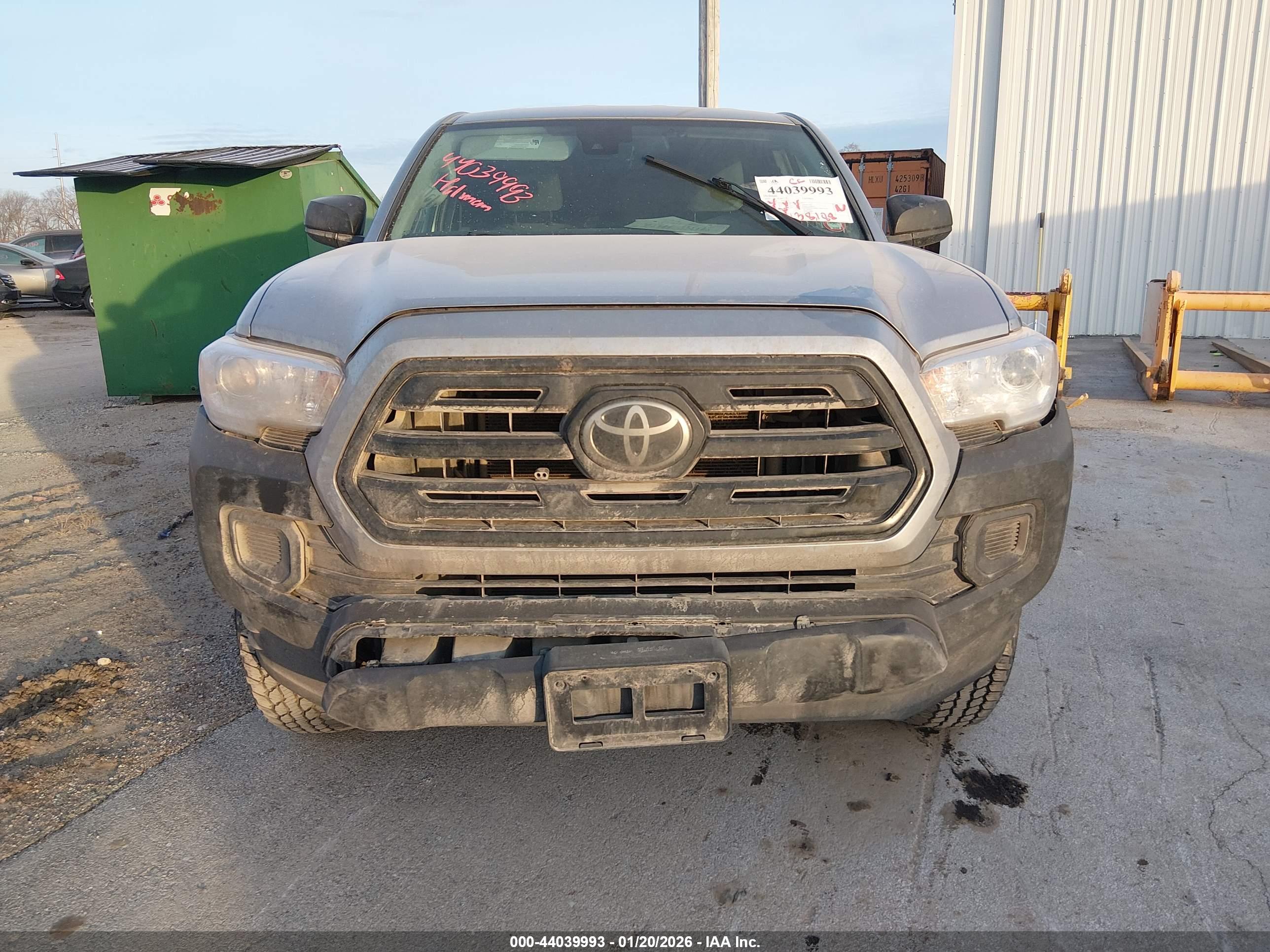 TOYOTA TACOMA image 6