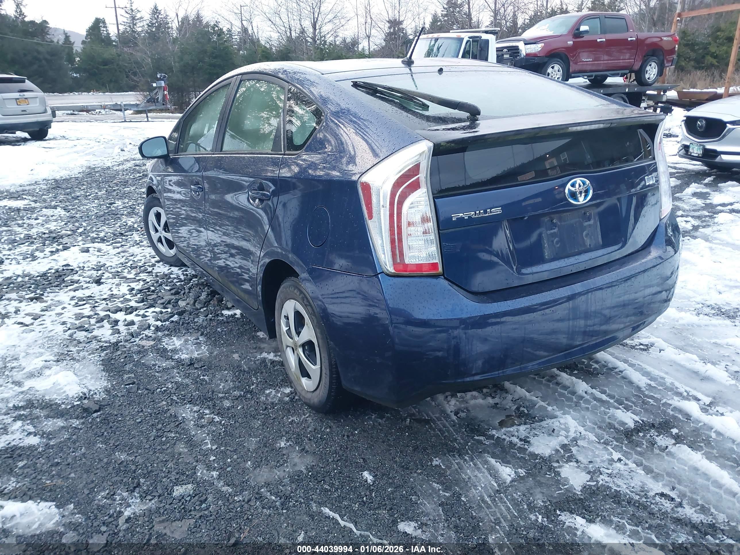 TOYOTA PRIUS image 3