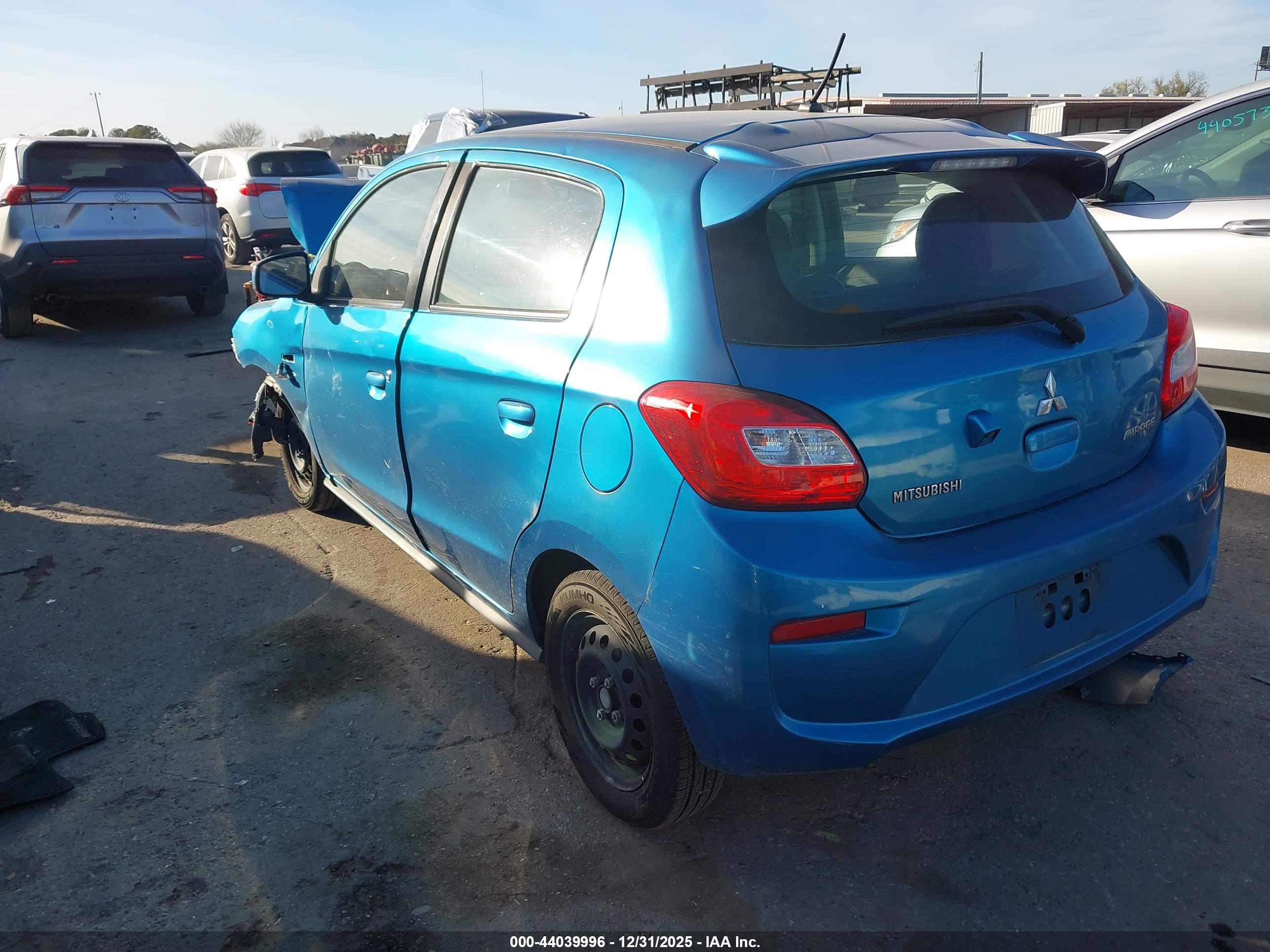 MITSUBISHI MIRAGE image 3
