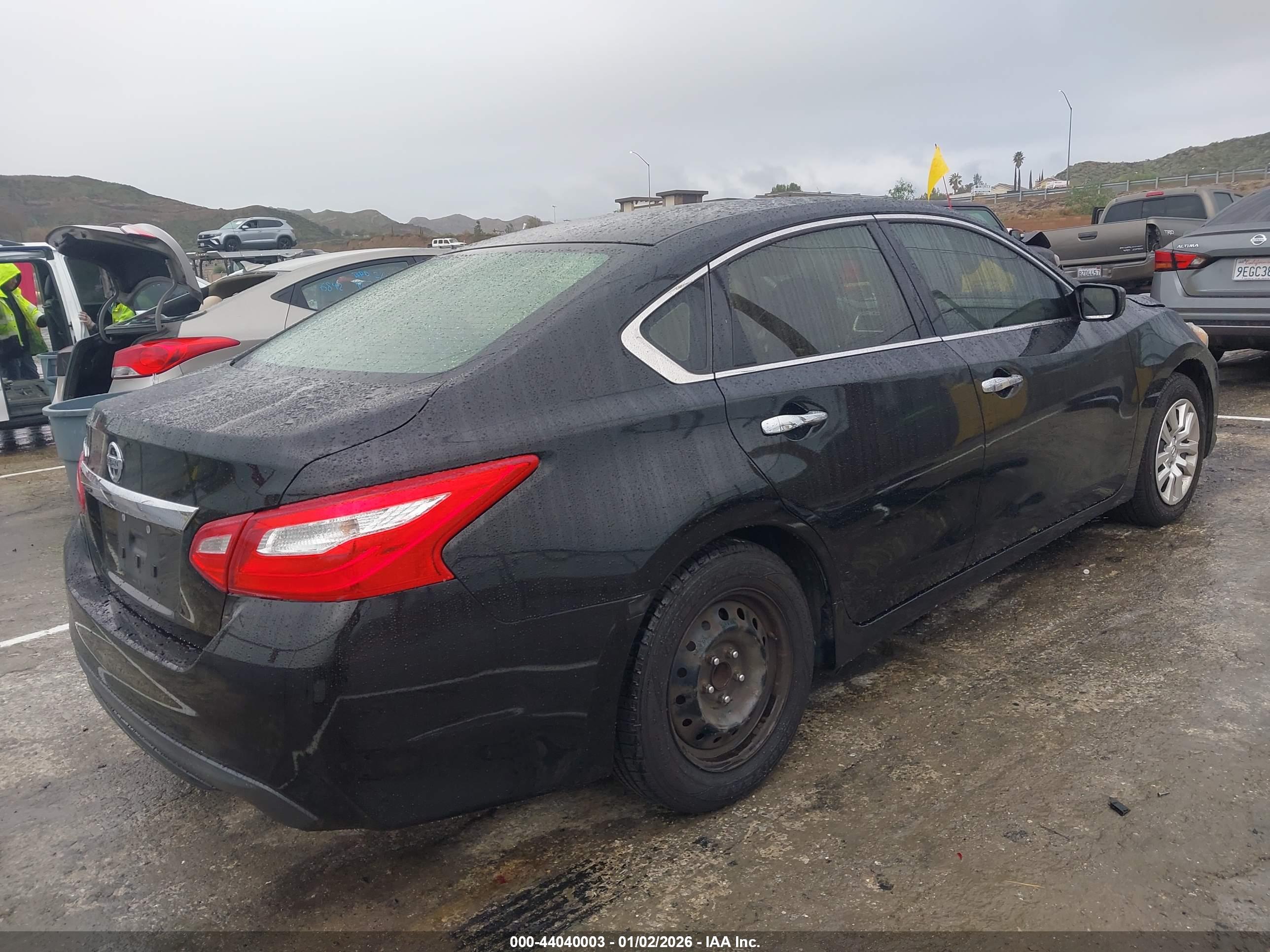 NISSAN ALTIMA image 4