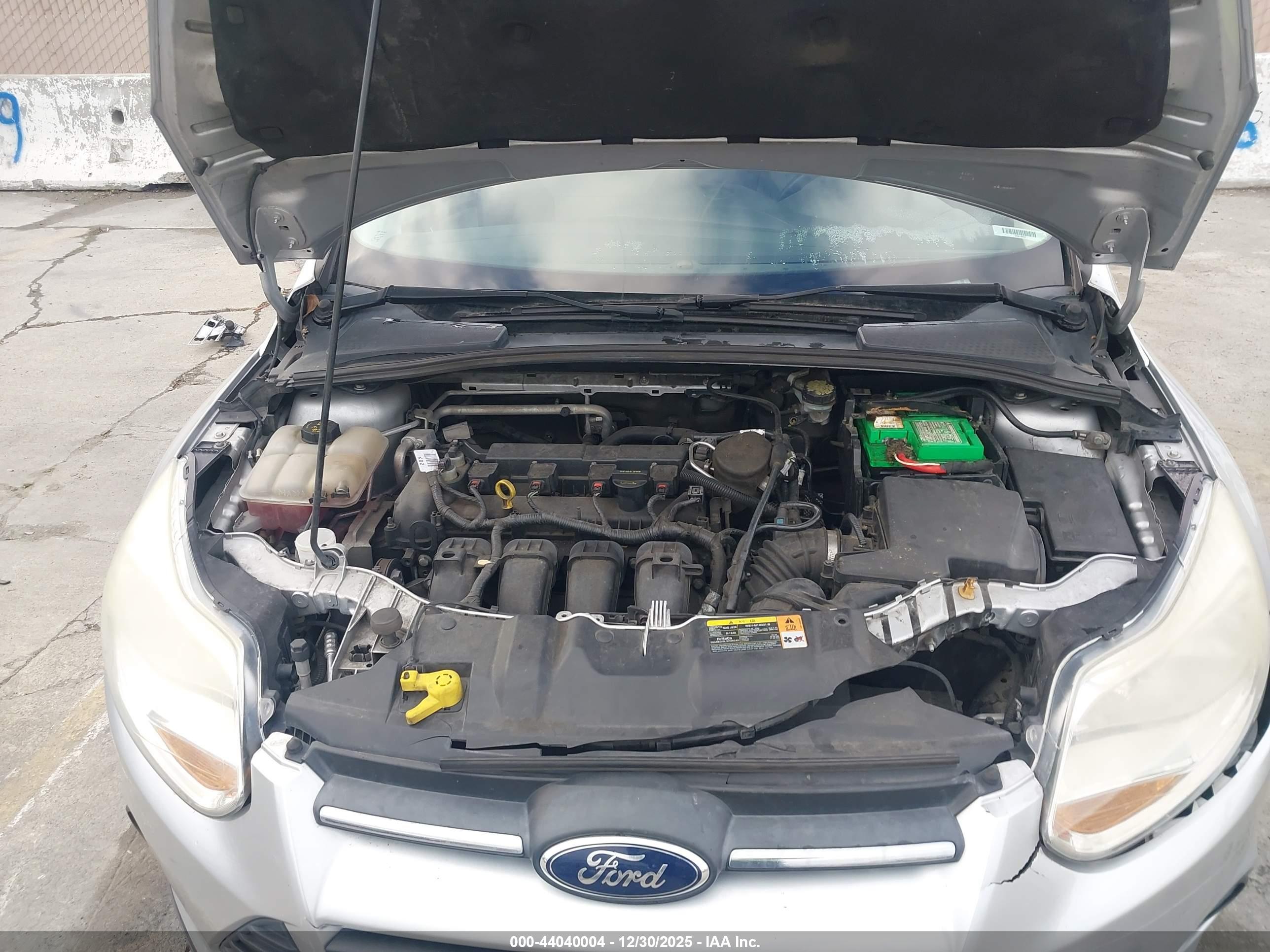 FORD FOCUS image 10