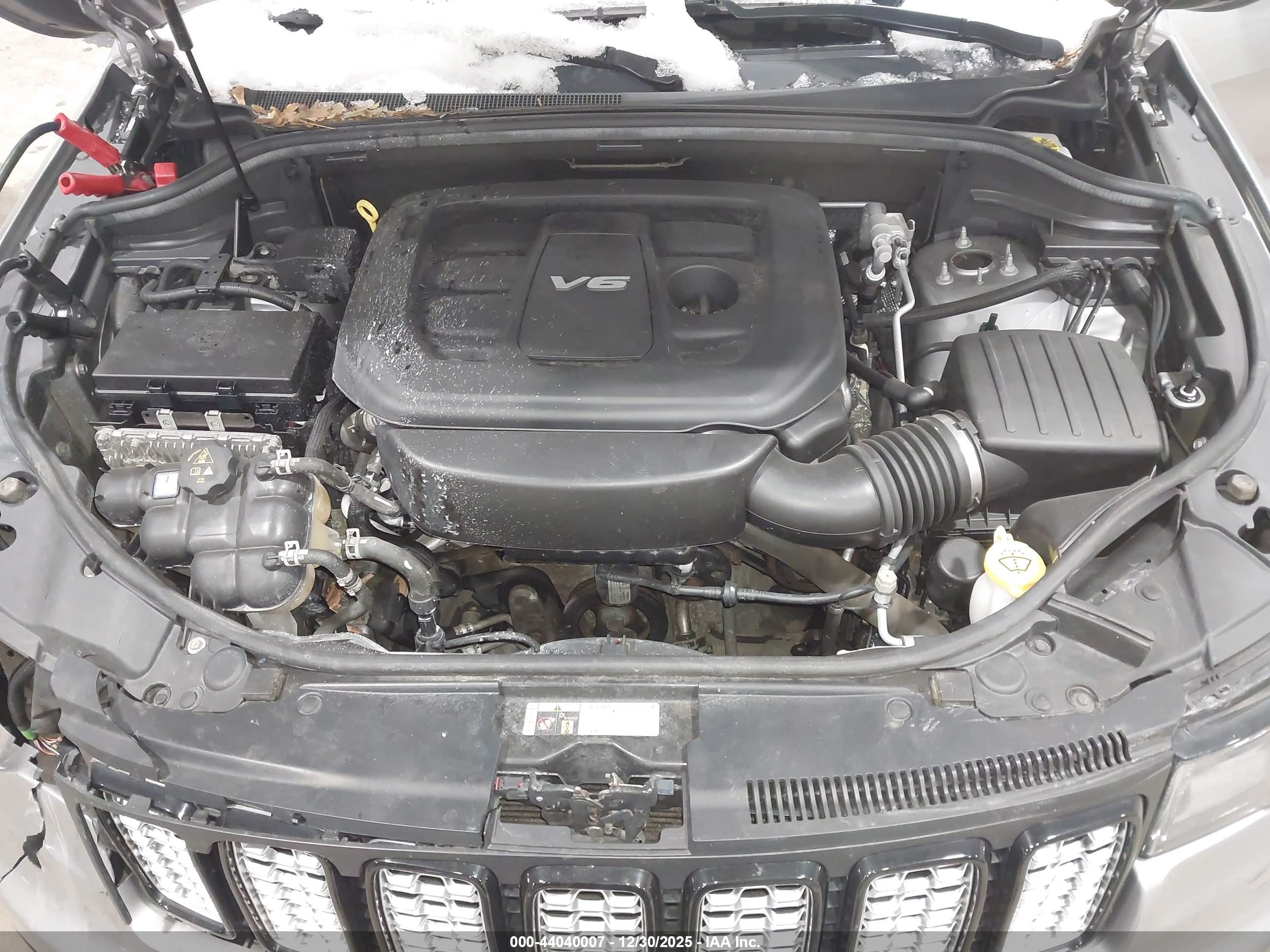 JEEP GRAND image 10