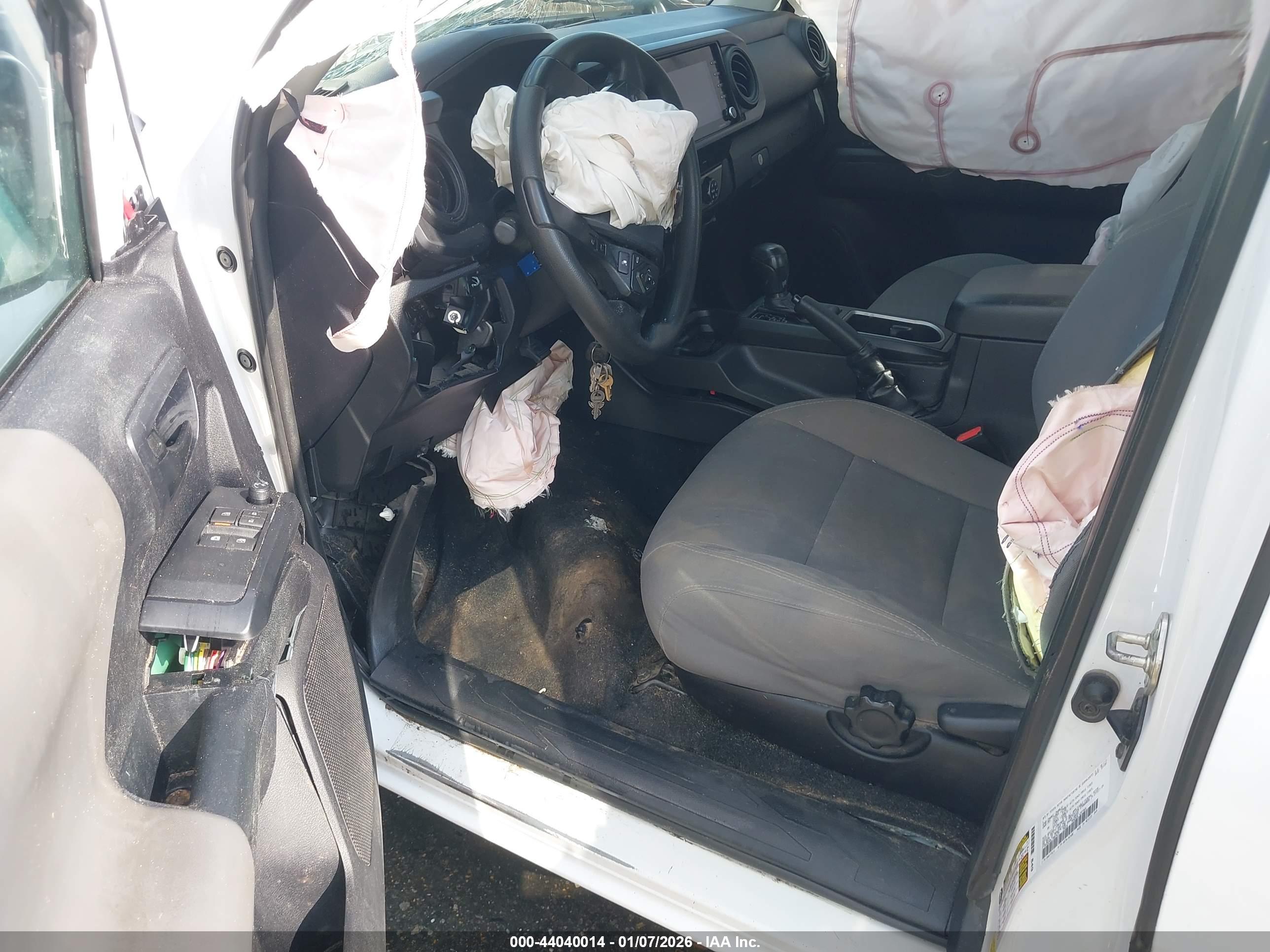 TOYOTA TACOMA image 5