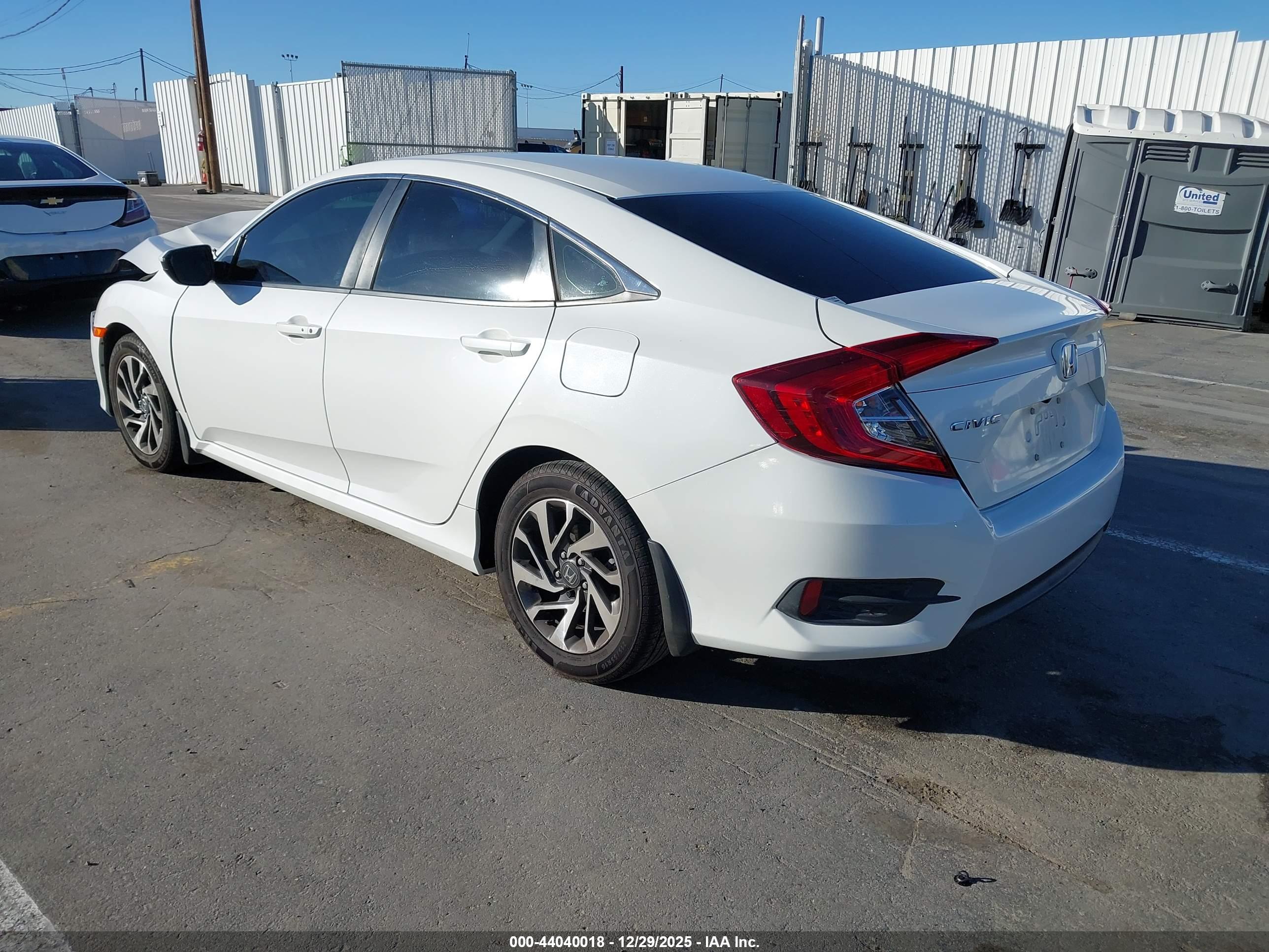 HONDA CIVIC image 3