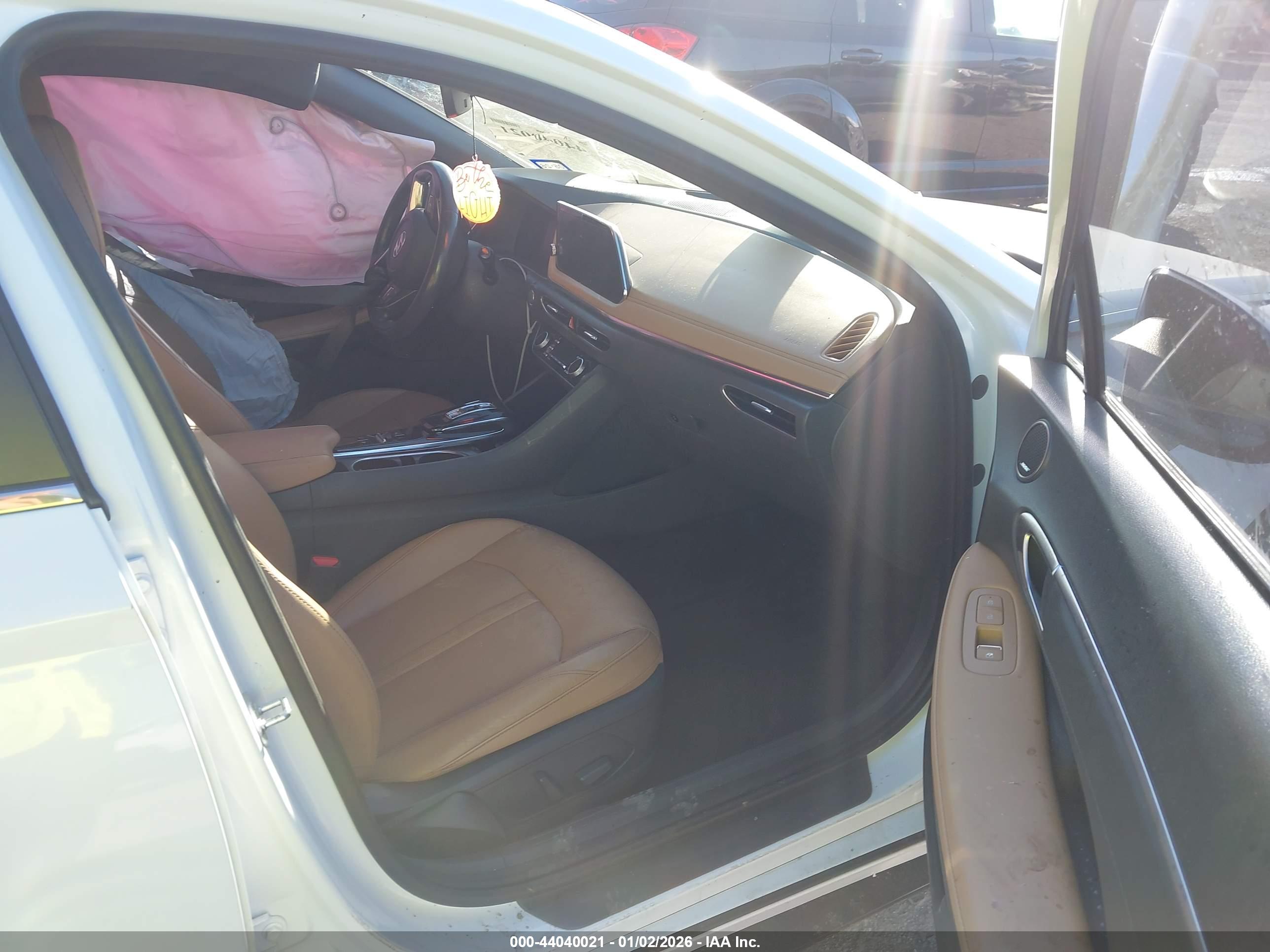 HYUNDAI SONATA image 5