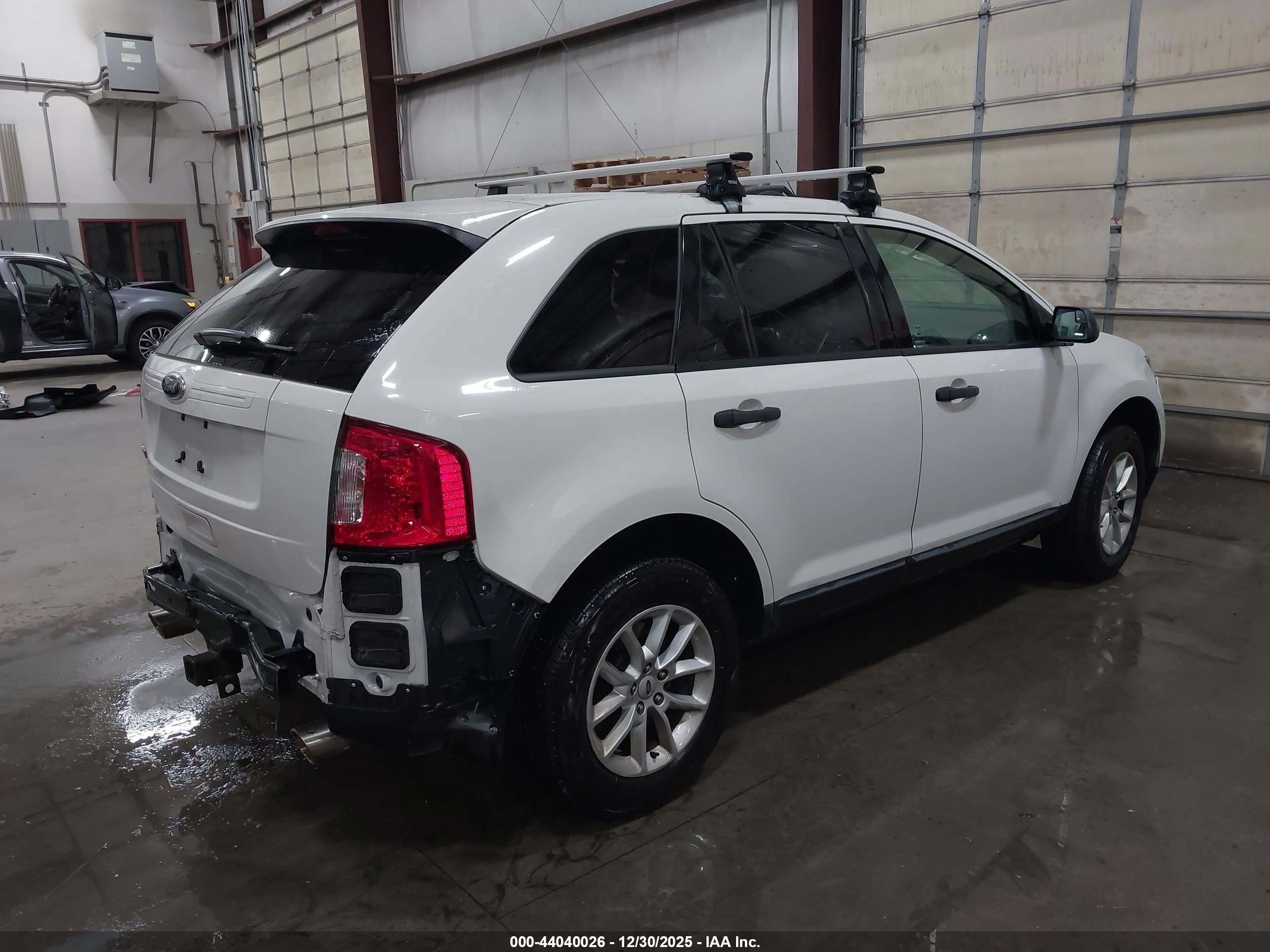 FORD EDGE image 4