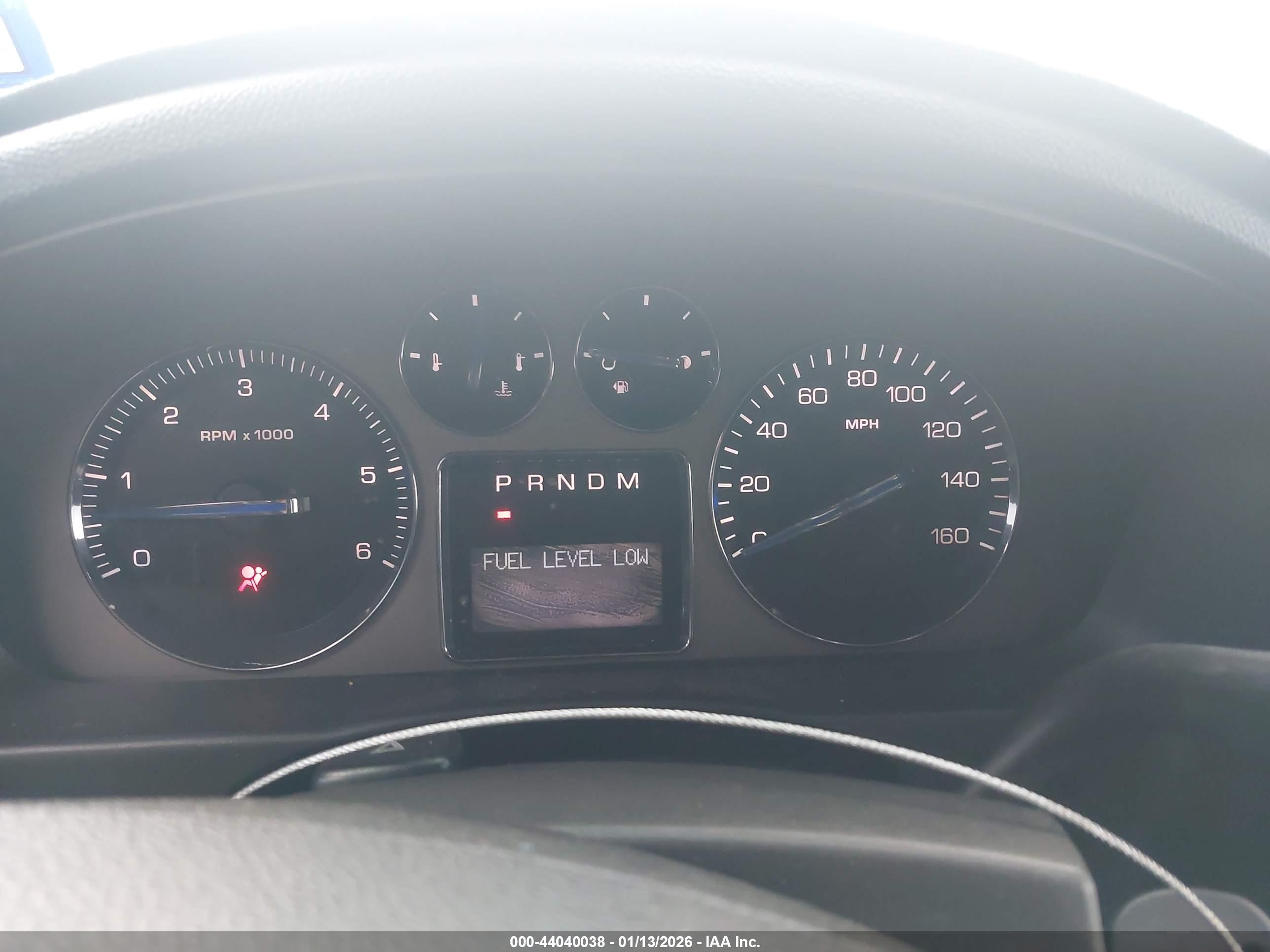 CADILLAC ESCALADE image 7