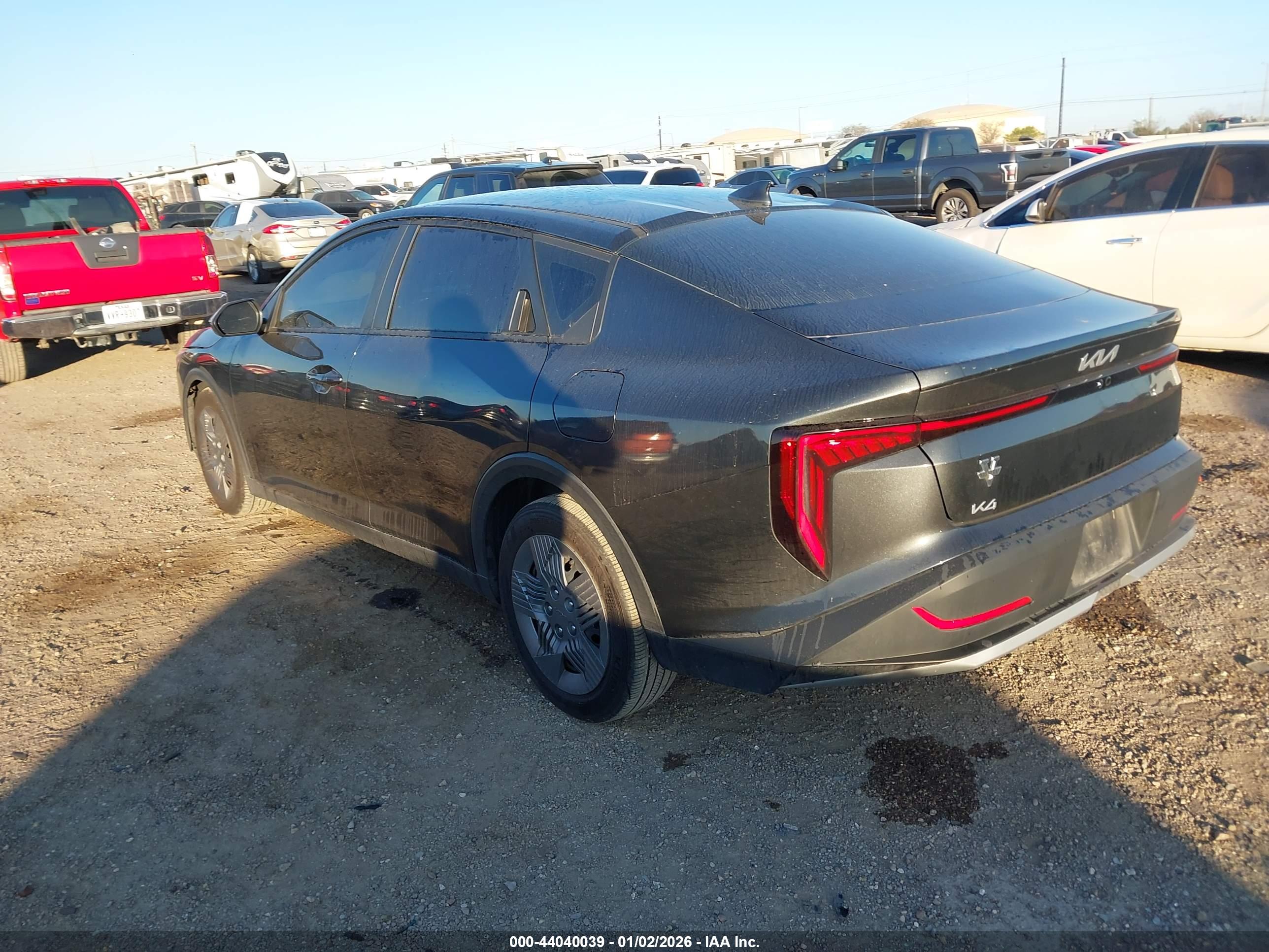 KIA K4 image 3