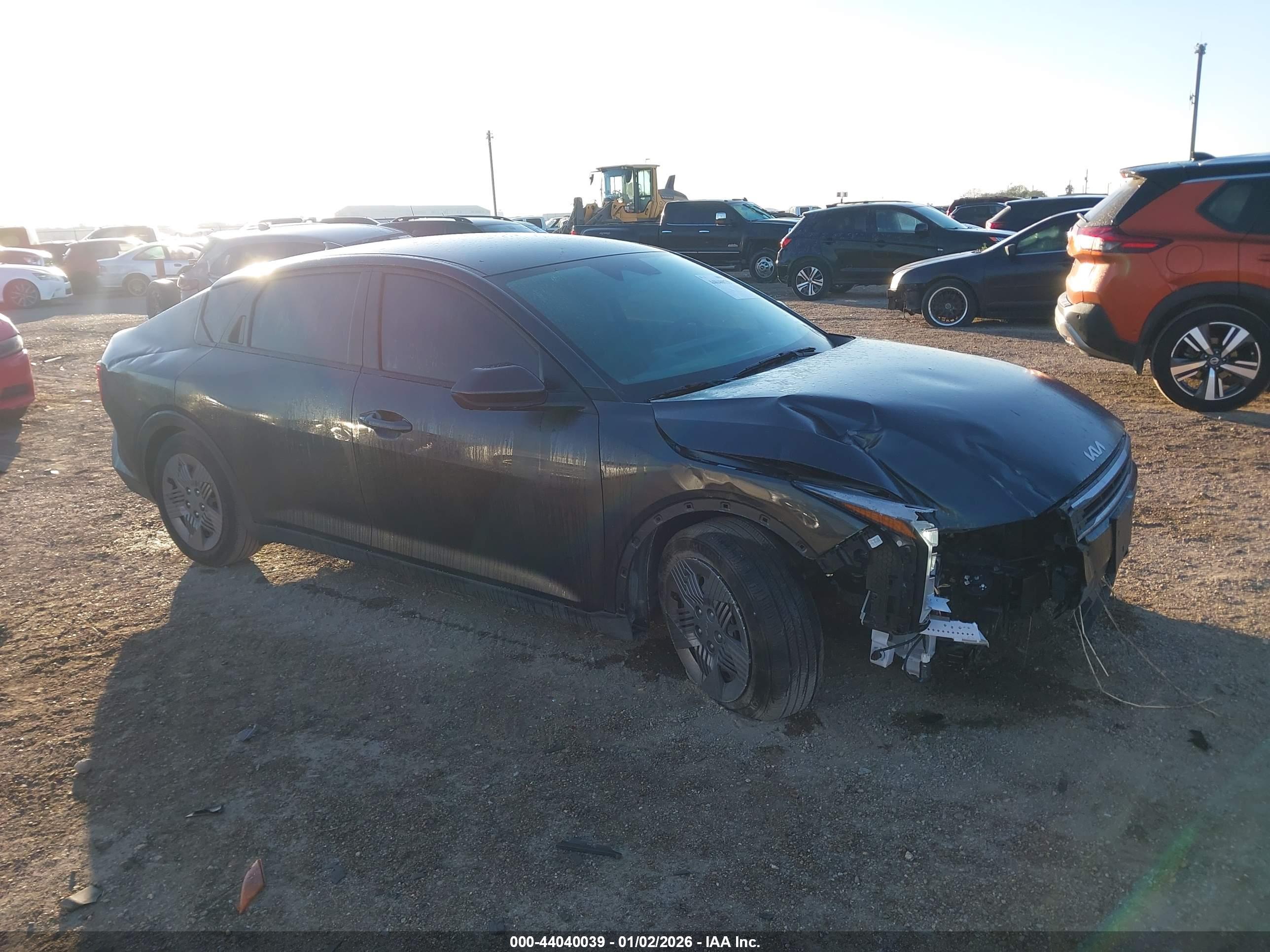 KIA K4 image 6