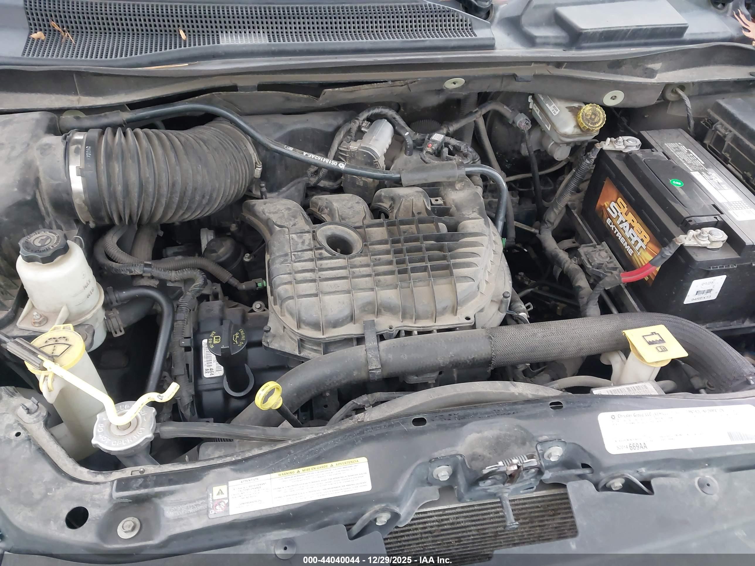 CHRYSLER TOWN image 10