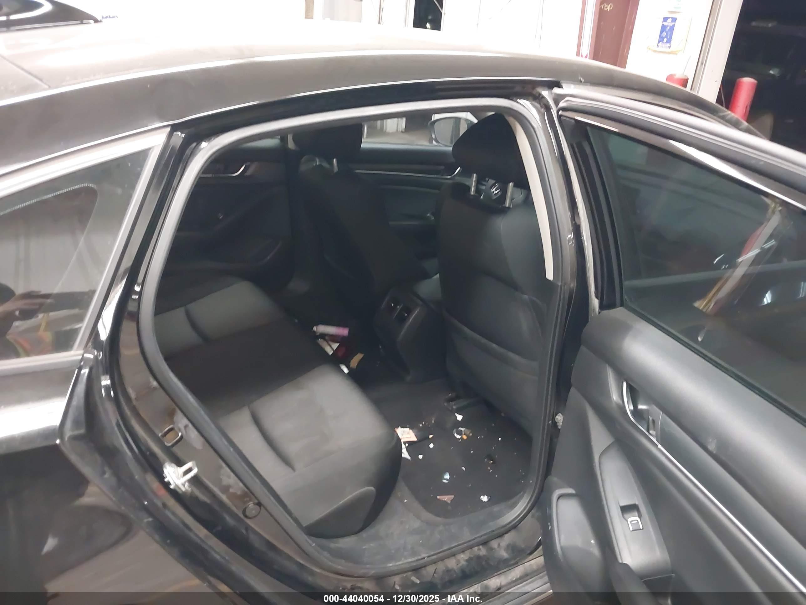 HONDA ACCORD image 8